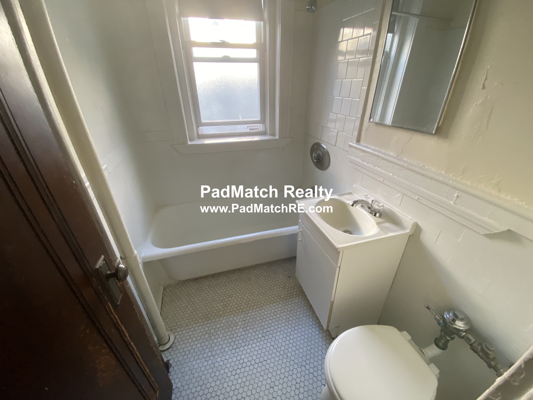 1203 Boylston St, Fenway