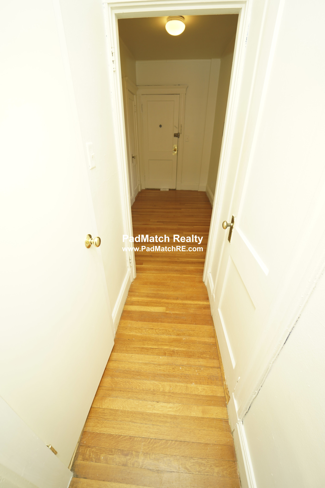 1634 Commonwealth Ave, Brighton