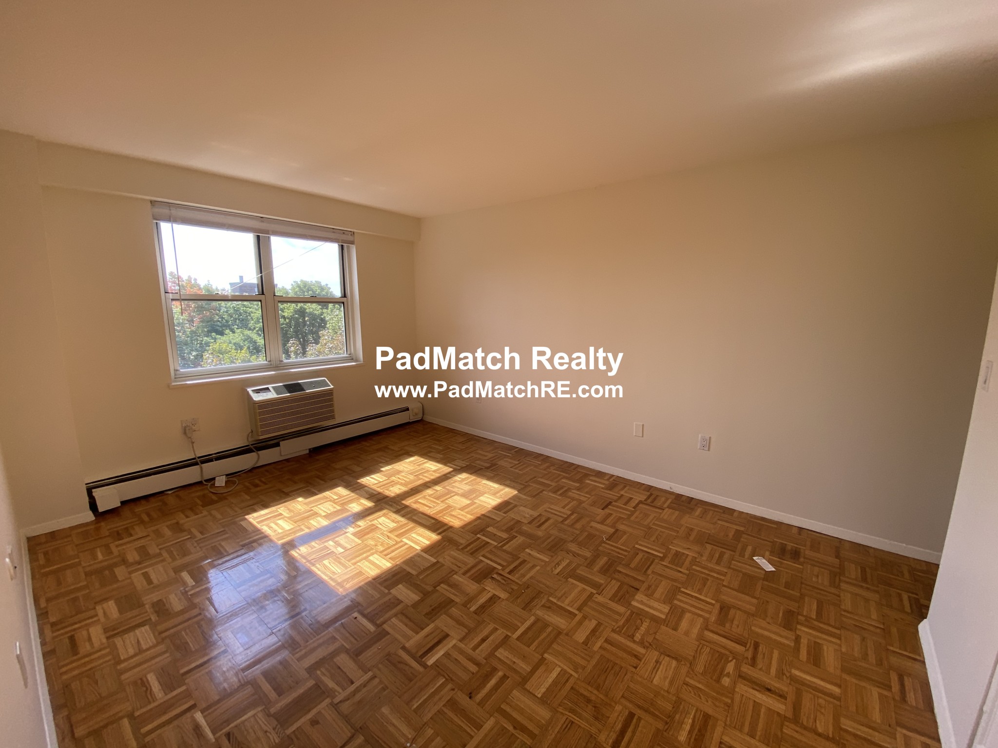Photo 6 of 175 Freeman St. Unit 804