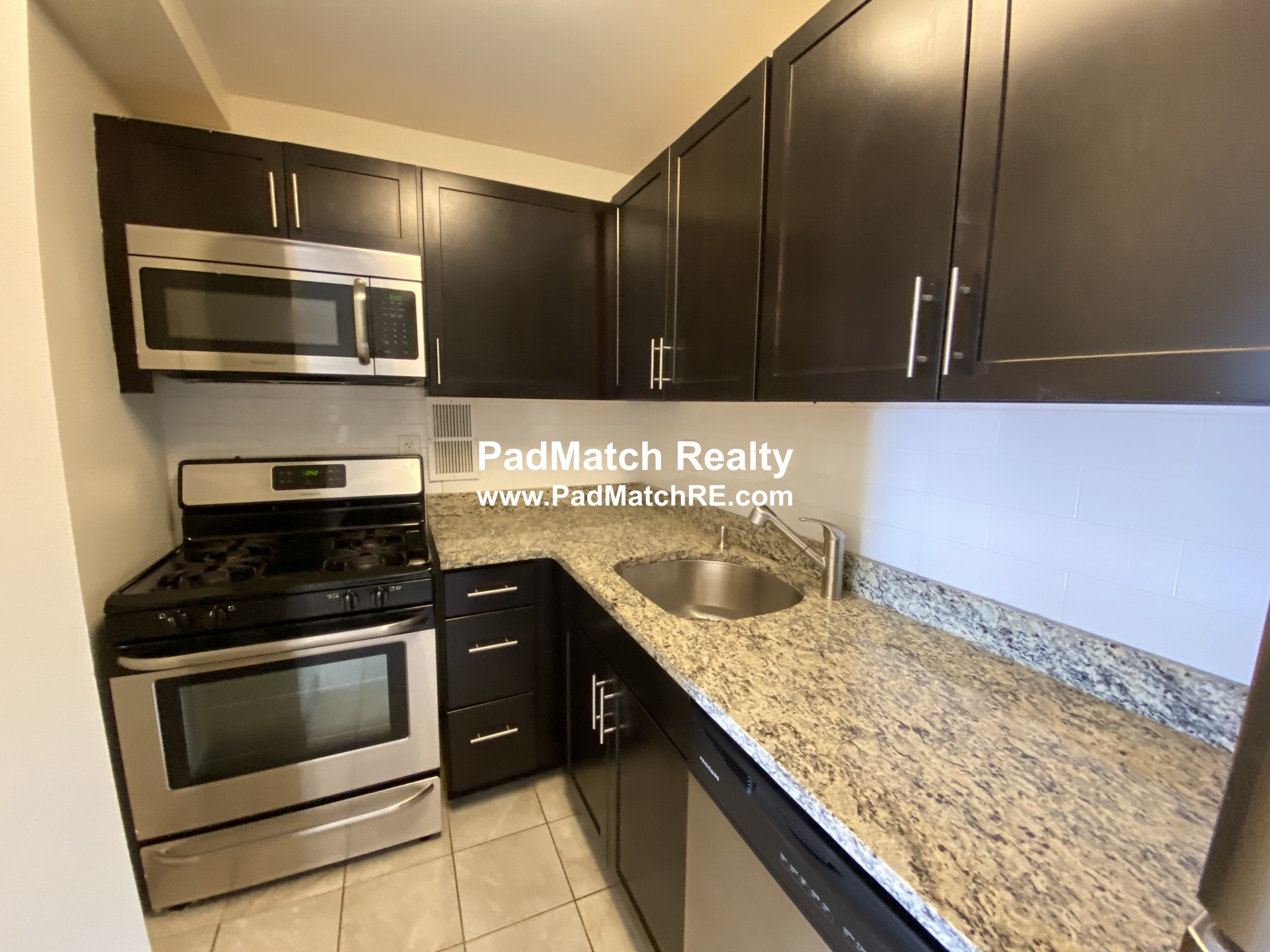 Photo 4 of 175 Freeman St. Unit 804