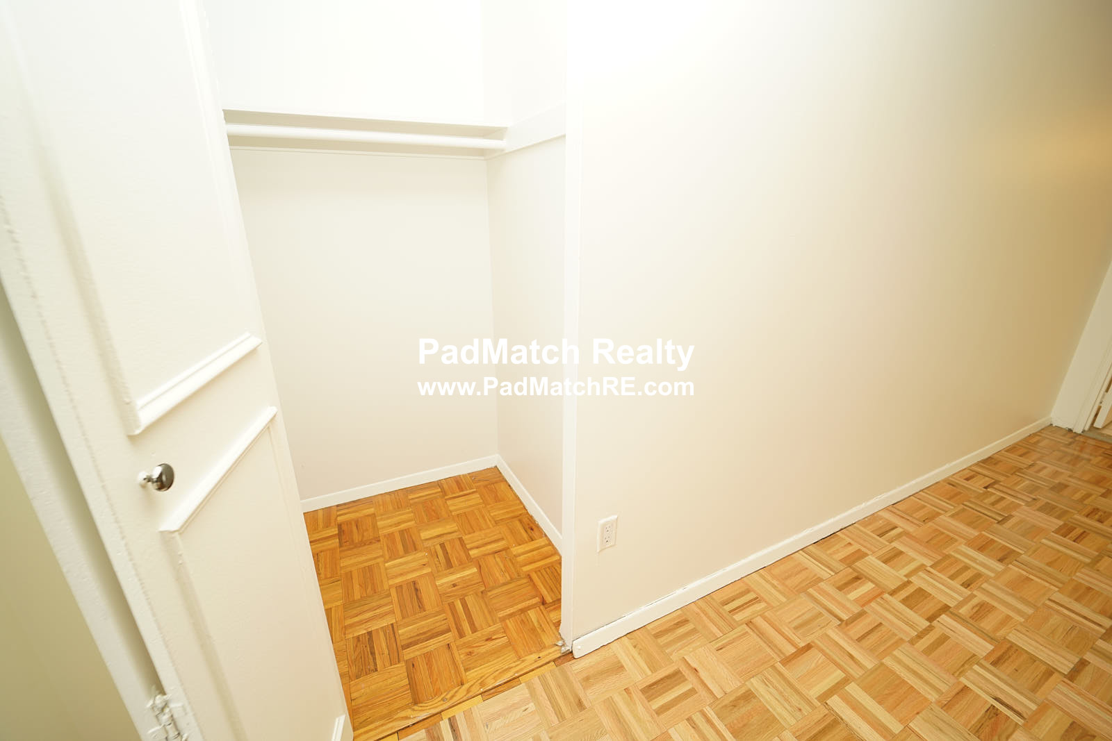 Photo 9 of 175 Freeman St. Unit 602