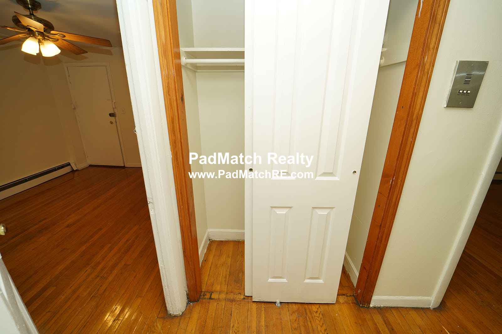 Photo 4 of 56 Queensberry St. Unit G4