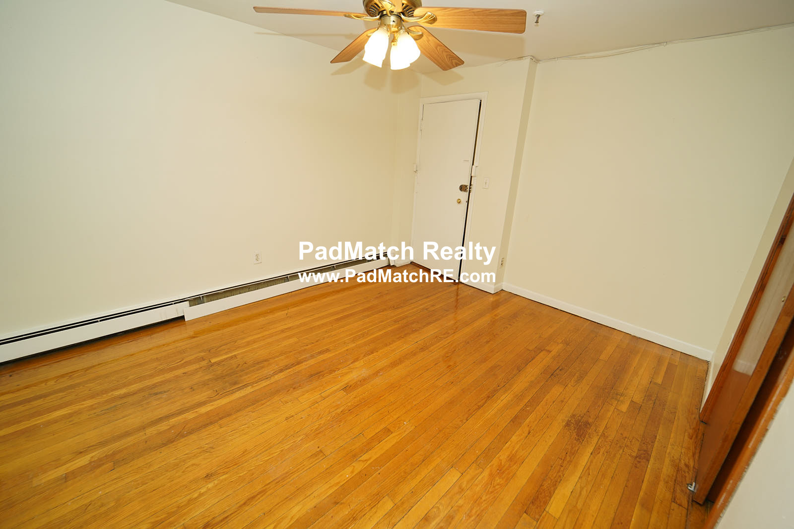 Photo 2 of 56 Queensberry St. Unit G4
