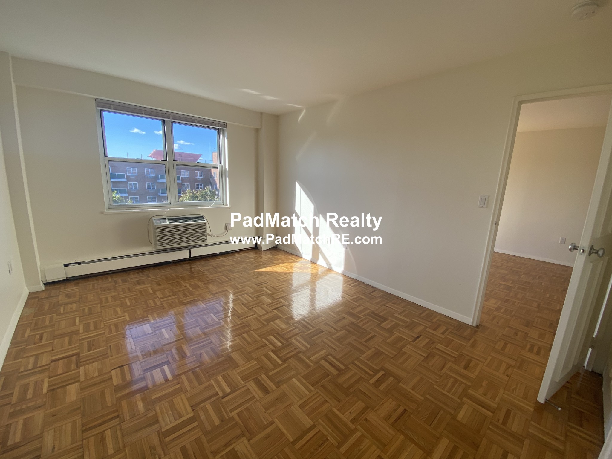 175 Freeman St, North Brookline