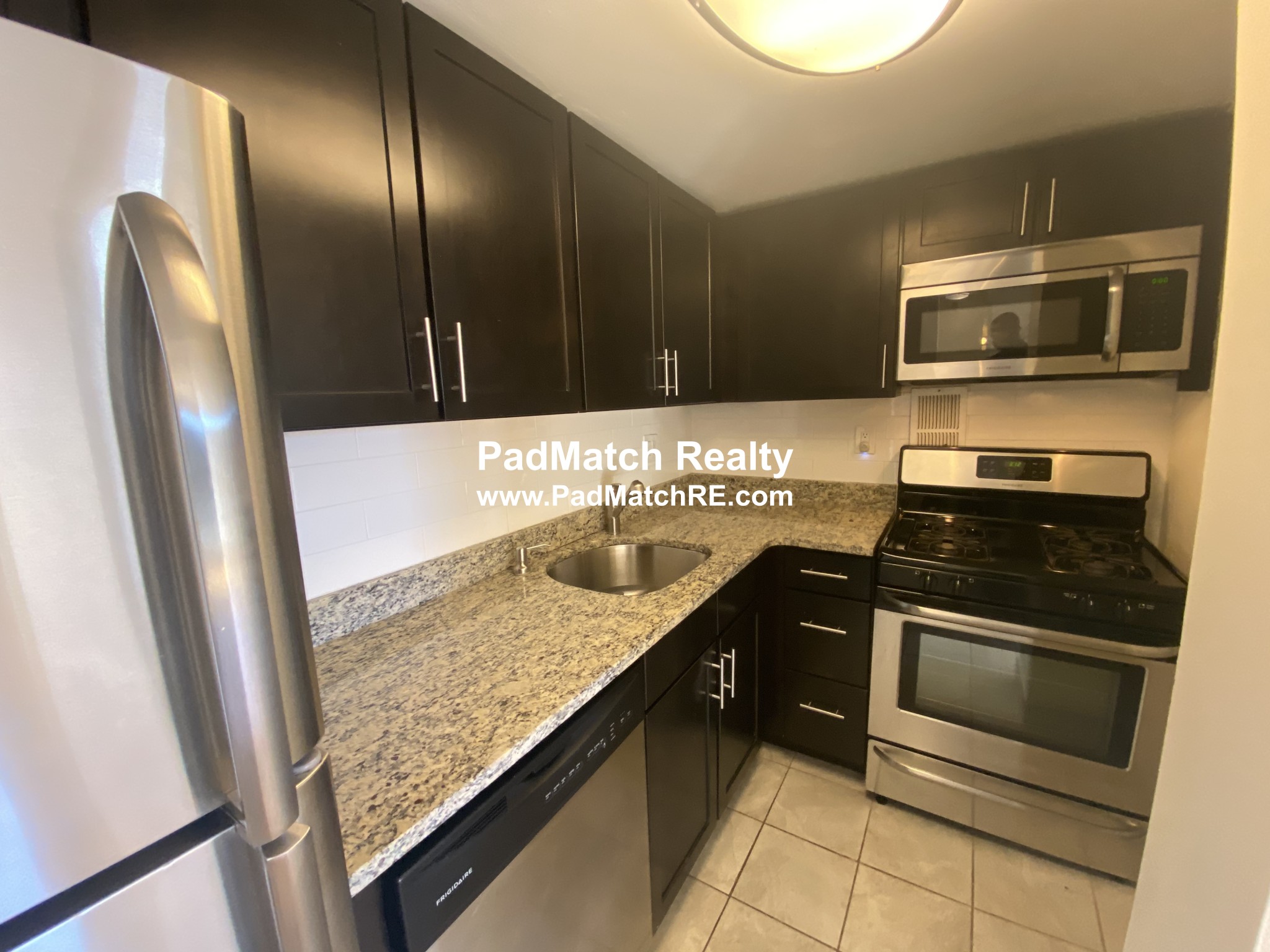 175 Freeman St, North Brookline