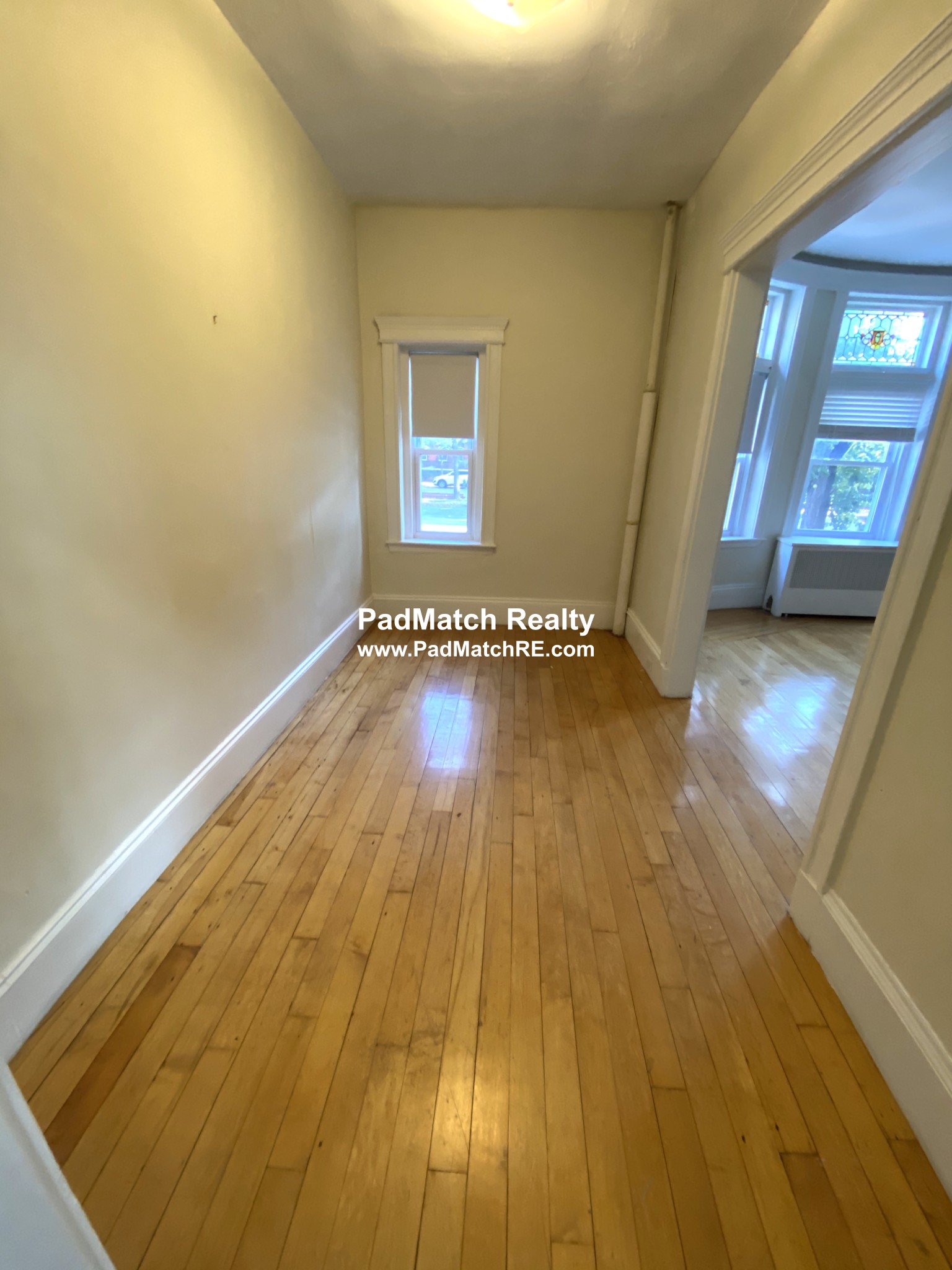 1822 Beacon St, Brookline