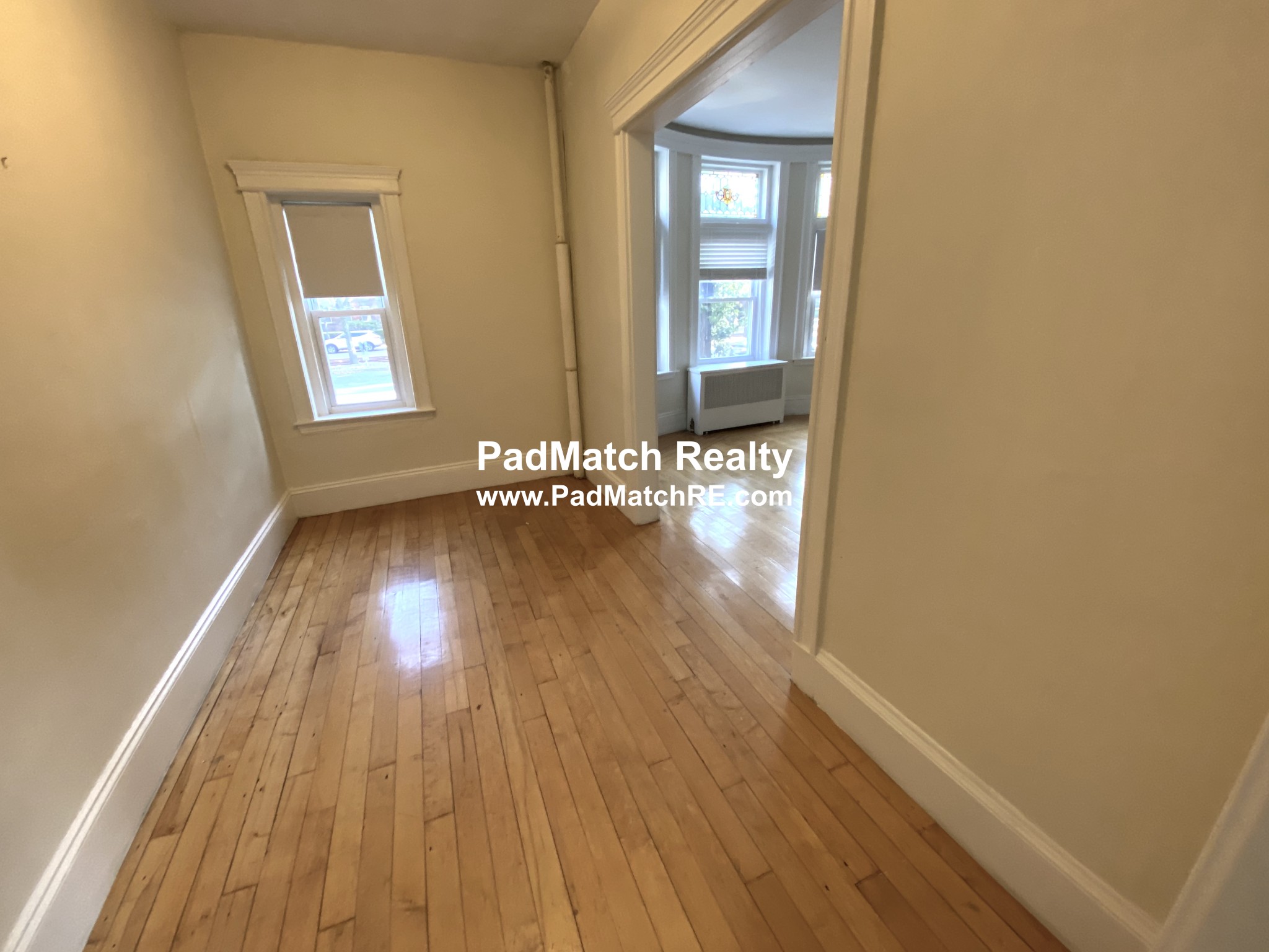 1822 Beacon St, Brookline