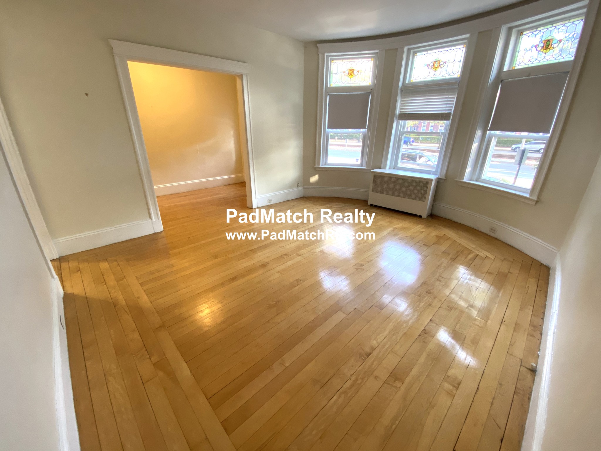 1822 Beacon St, Brookline