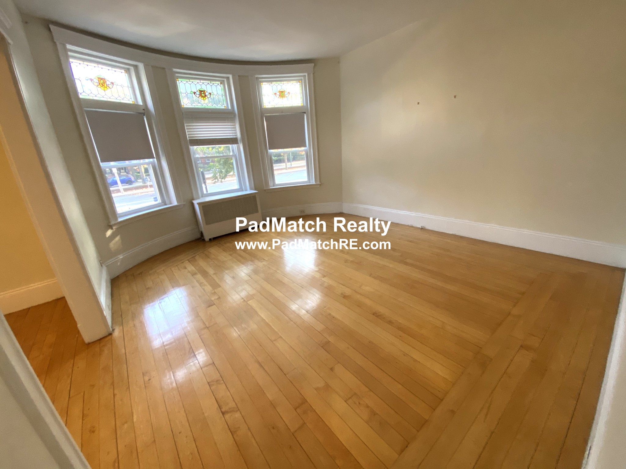 1822 Beacon St, Brookline