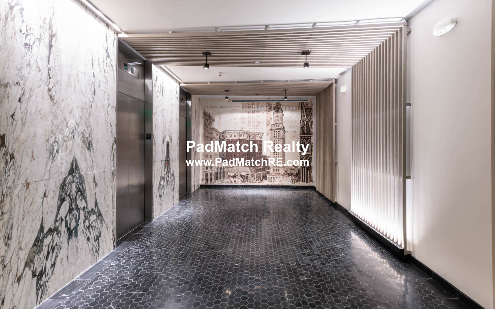 1 India St, Downtown