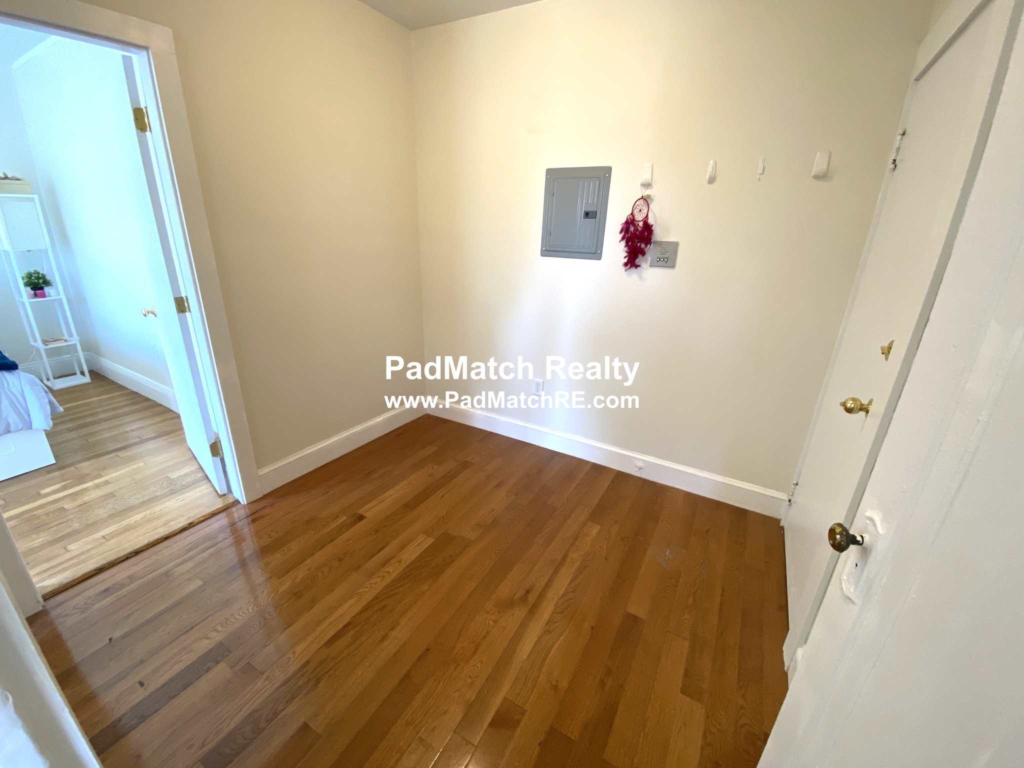 1191 Boylston St, Fenway