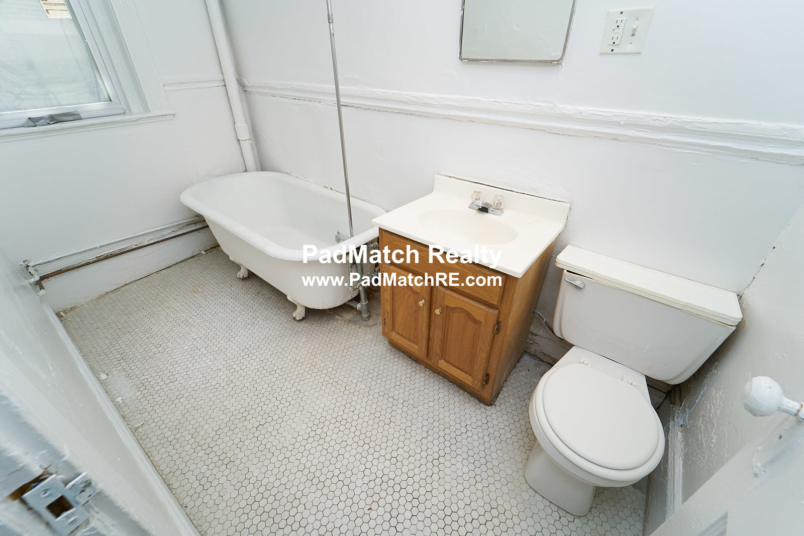 1334 Commonwealth Ave, Allston