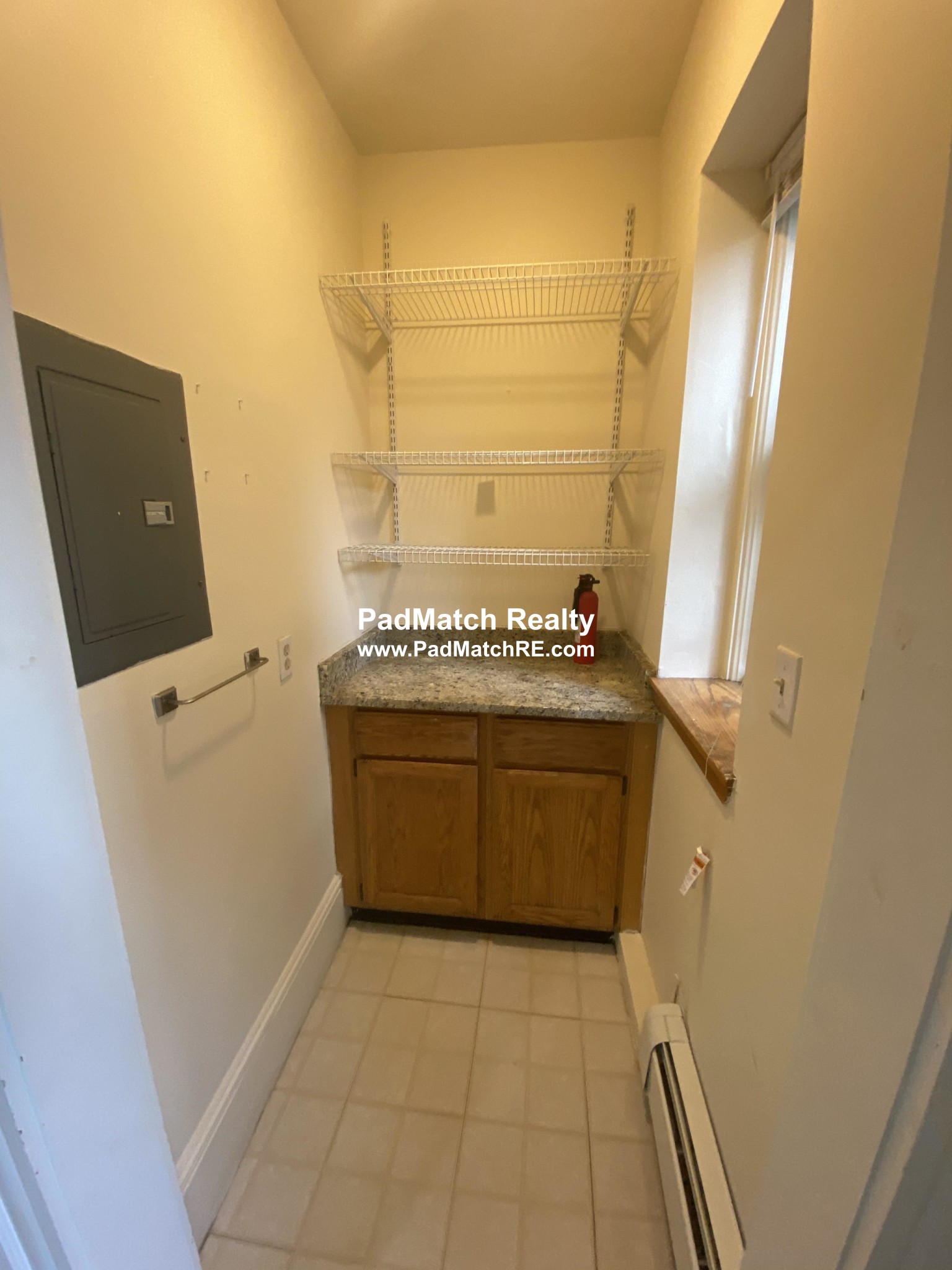 1426 Commonwealth Ave, Brighton