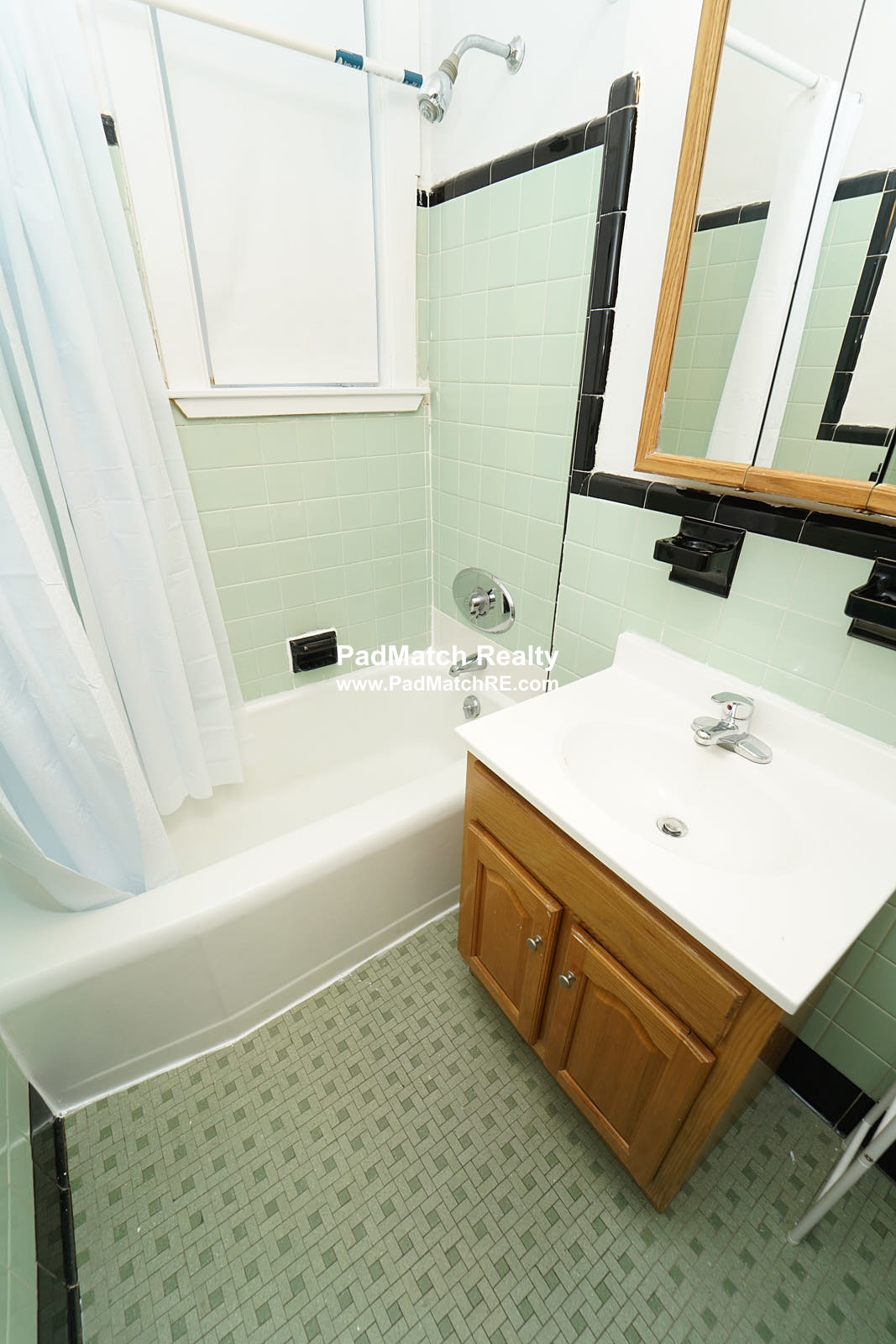 1595 Beacon St, Brookline