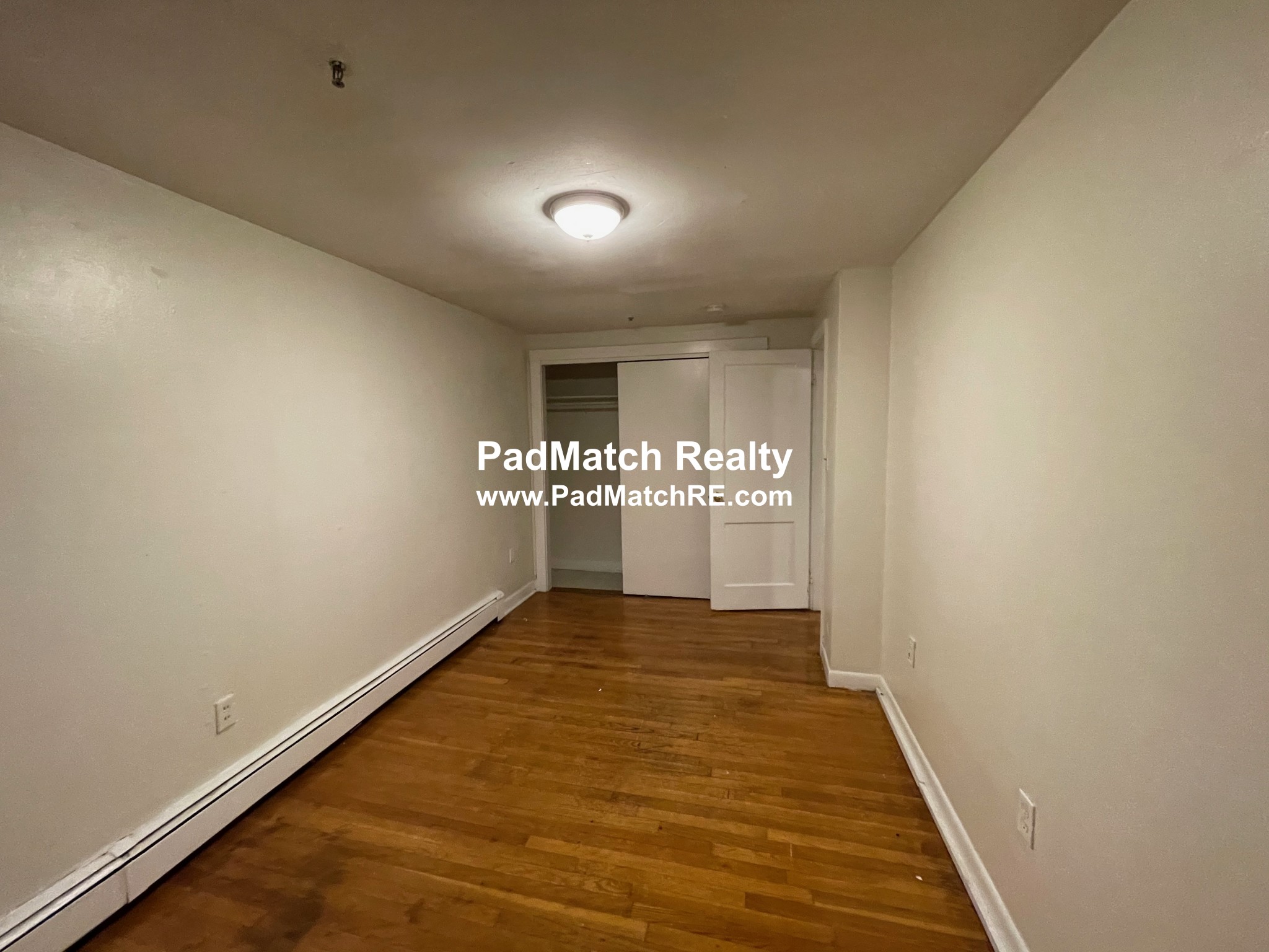 56 Queensberry St, Fenway