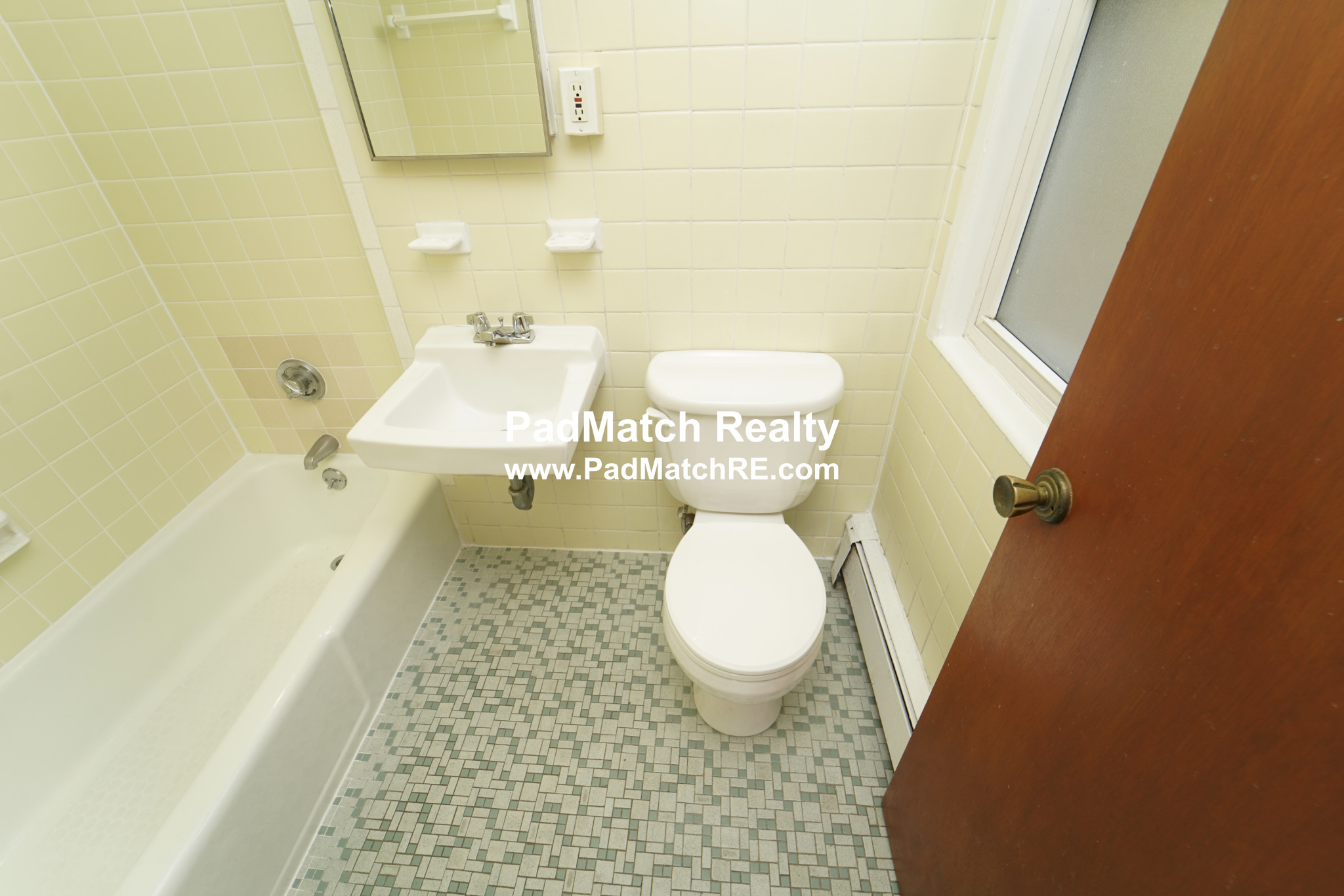 82 South Huntington Ave, Mission Hill