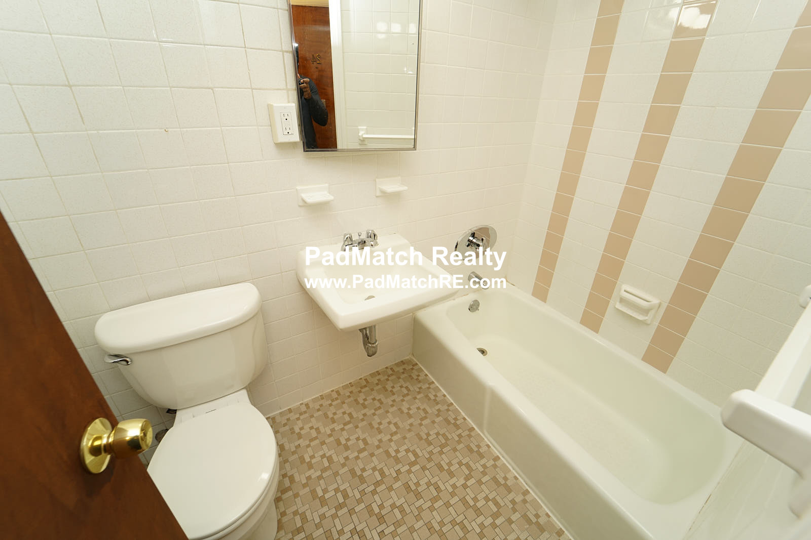 66 Huntington Ave, Mission Hill