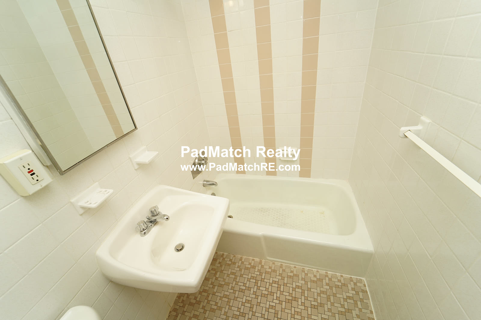 46 Huntington Ave, Mission Hill