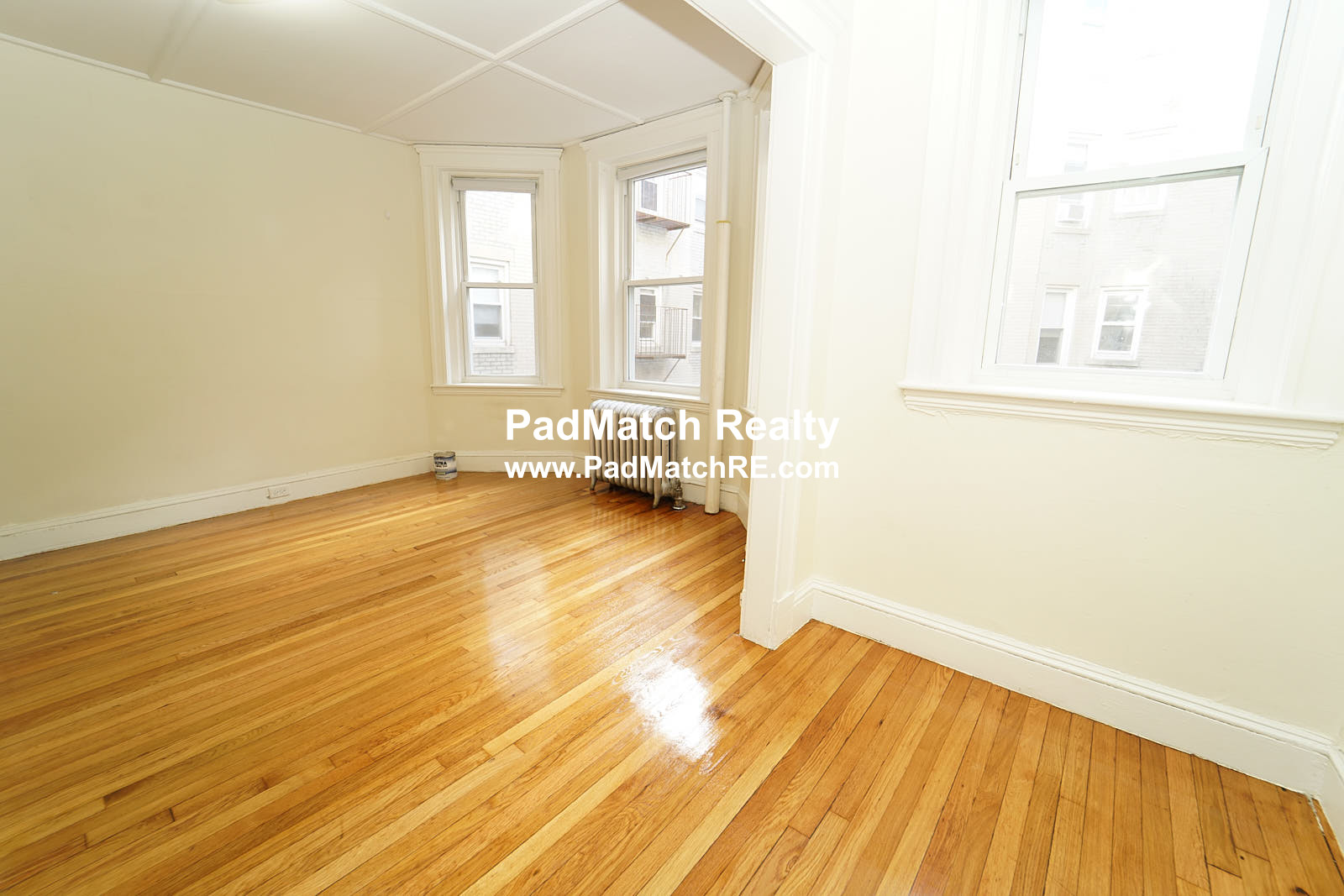 1175 Boylston St, Fenway