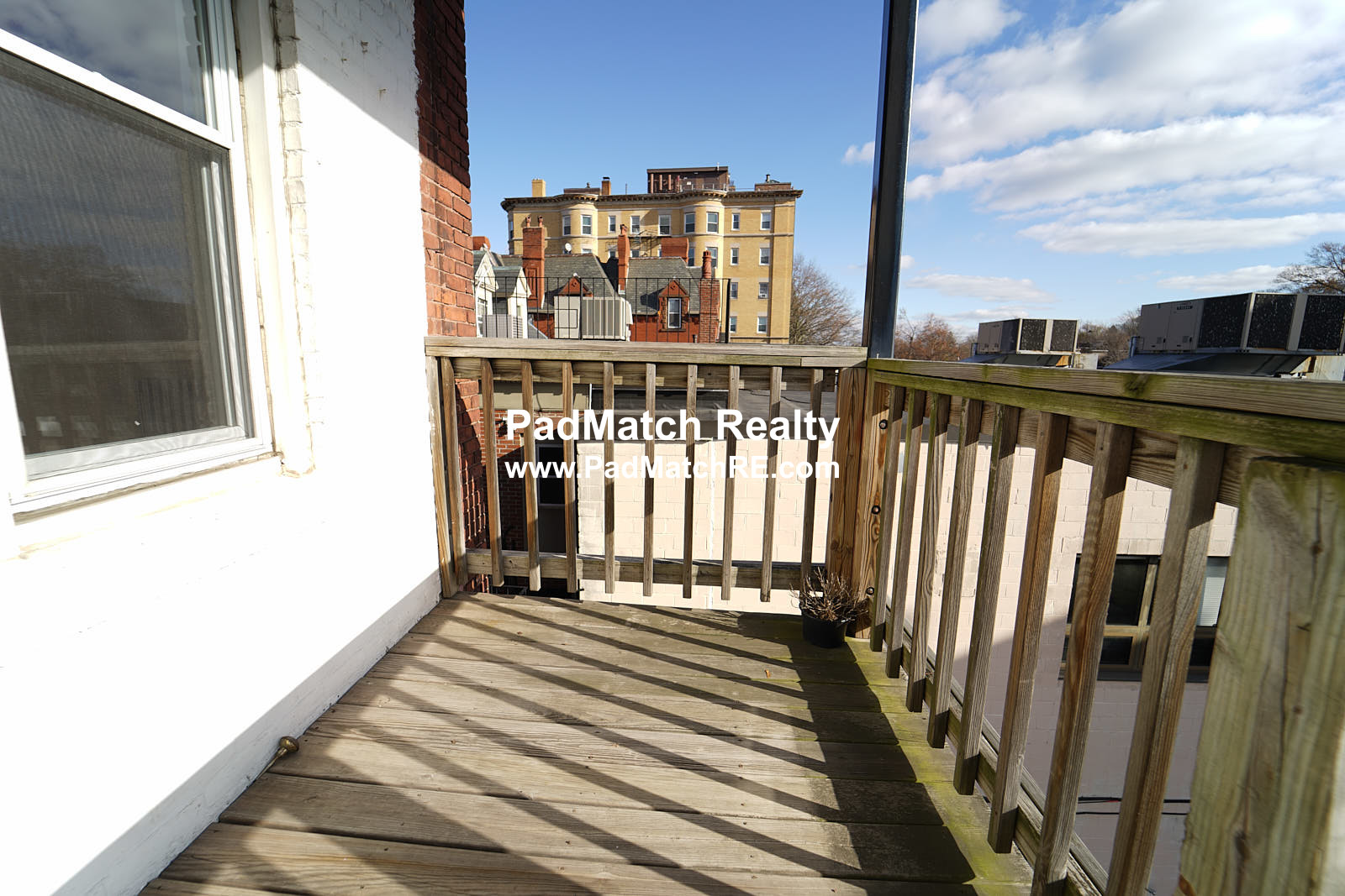 1589 Beacon St, Coolidge Corner