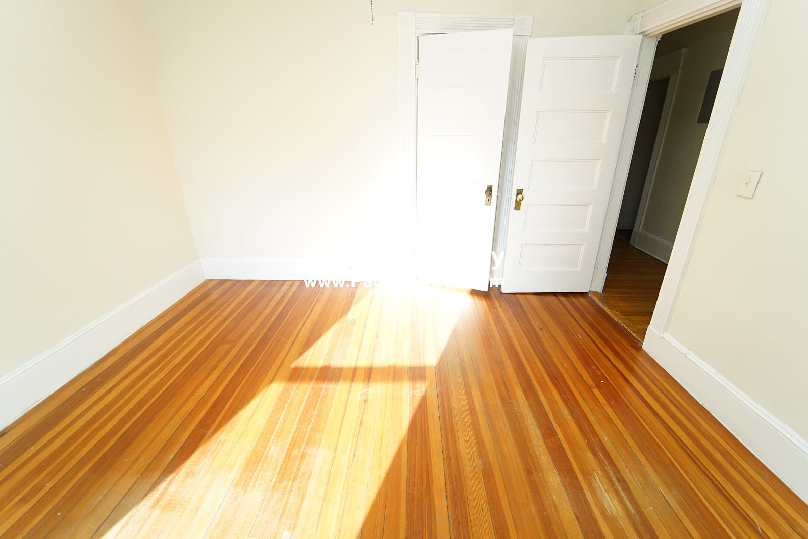 1589 Beacon St, Coolidge Corner