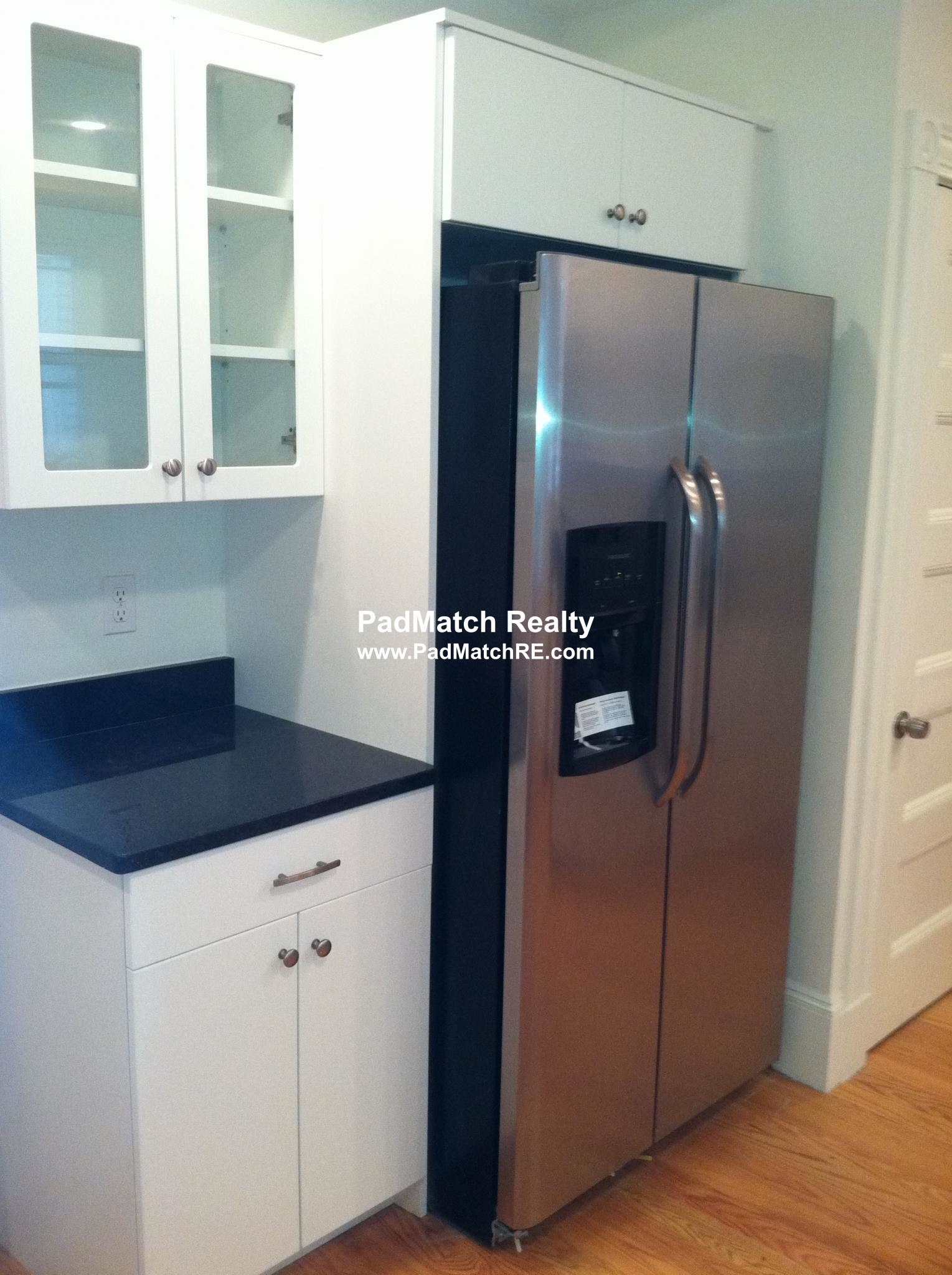 3 bed, 1 bath apartment for rent at 4 Weld Ave Unit 3, Roxbury — photo 10 of 11