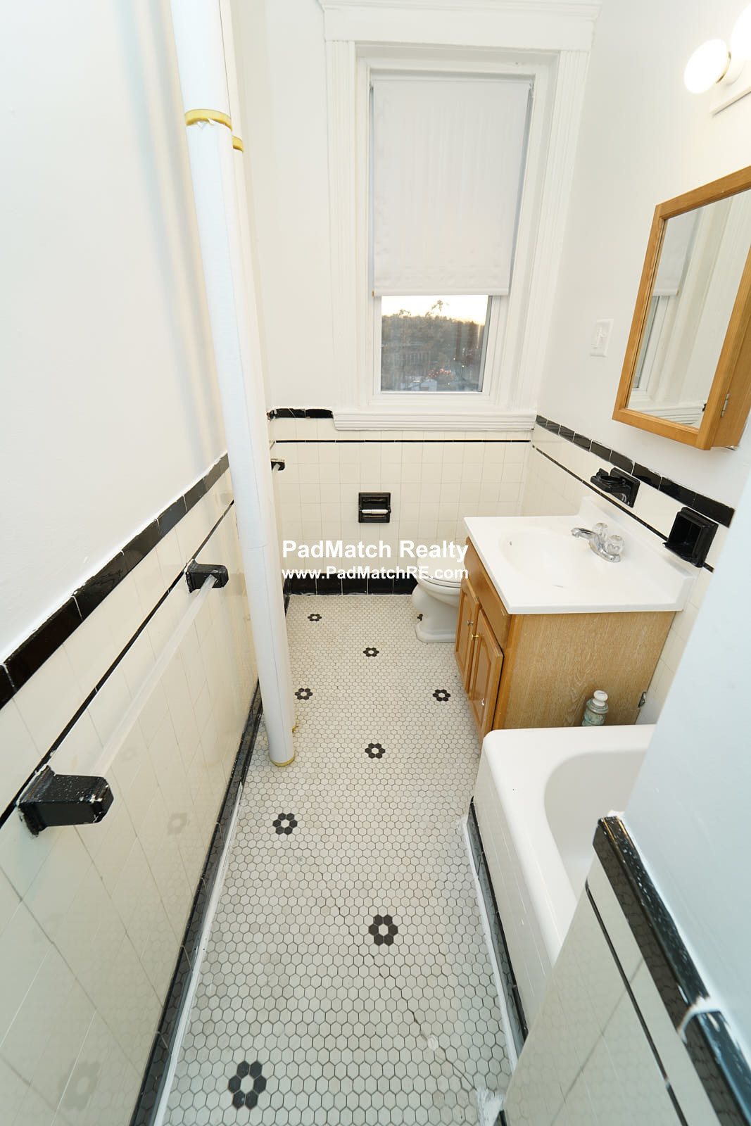 1820 Commonwealth Ave, Brighton