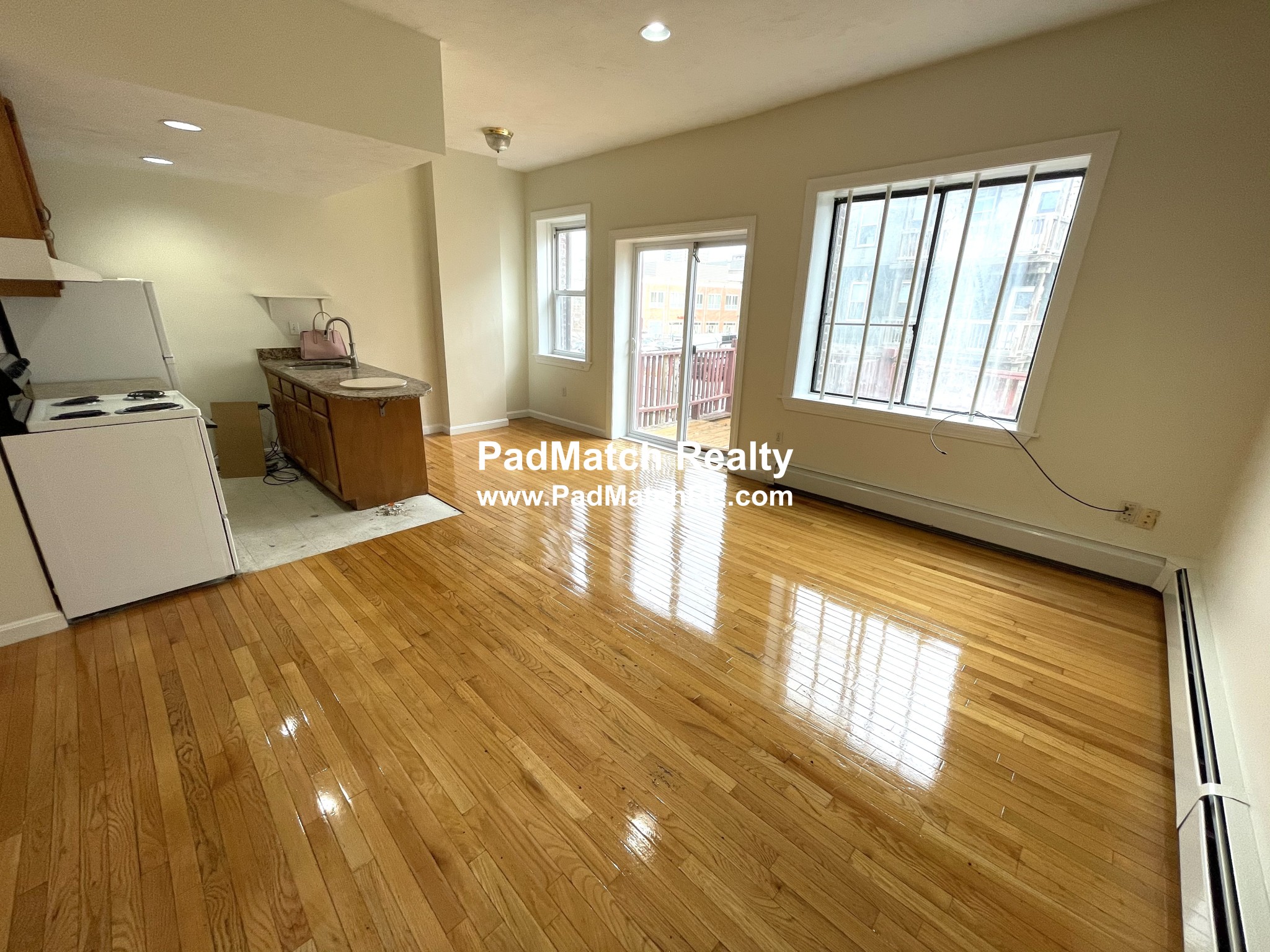 1 bed, 1 bath apartment for rent at 12 Wait St Unit 3R, Mission Hill — photo 3 of 14