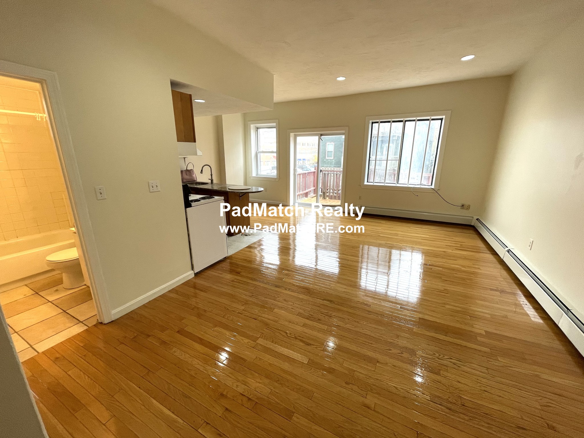 1 bed, 1 bath apartment for rent at 12 Wait St Unit 3R, Mission Hill — photo 1 of 14