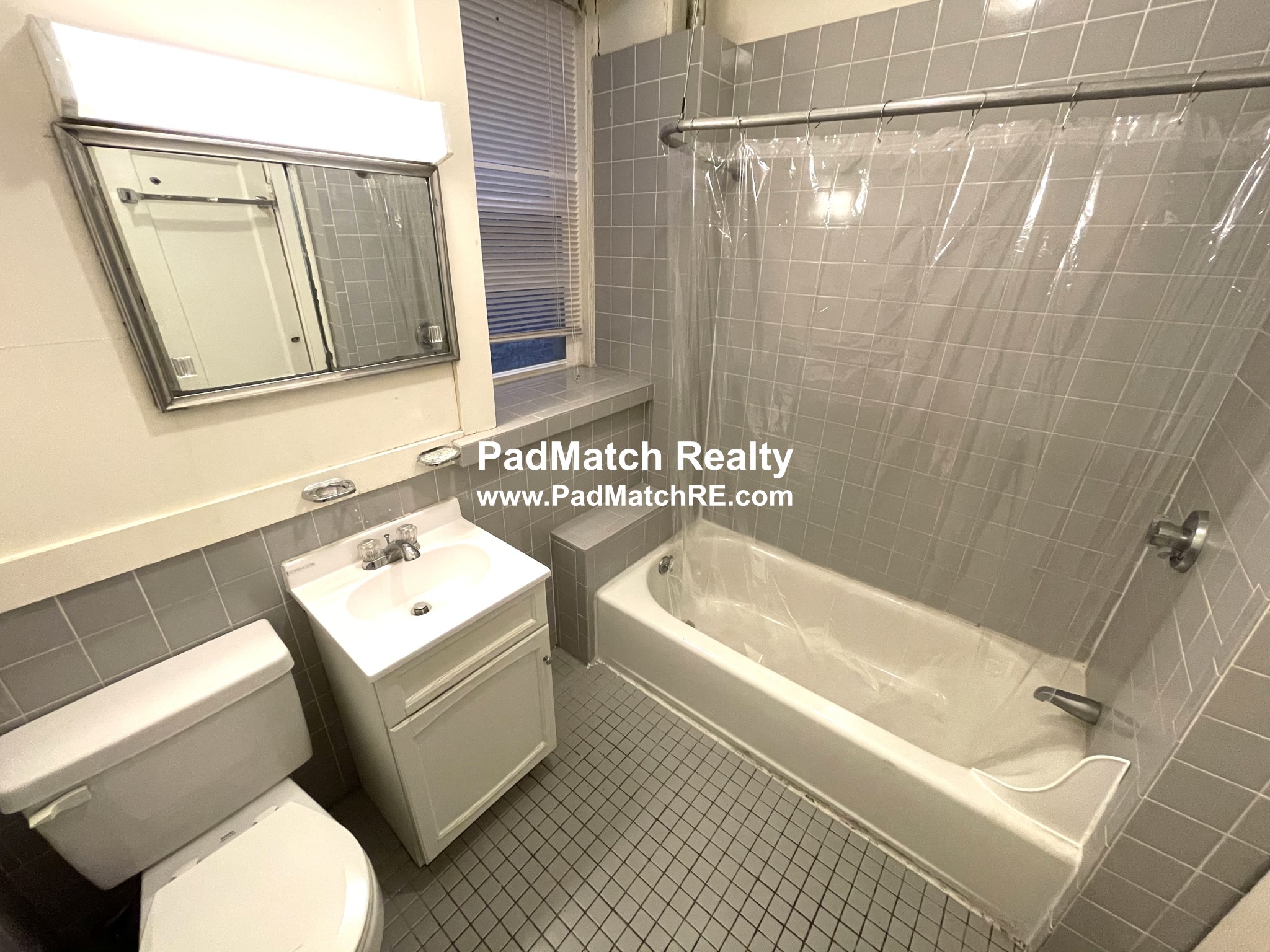 28 Westland Ave, Fenway