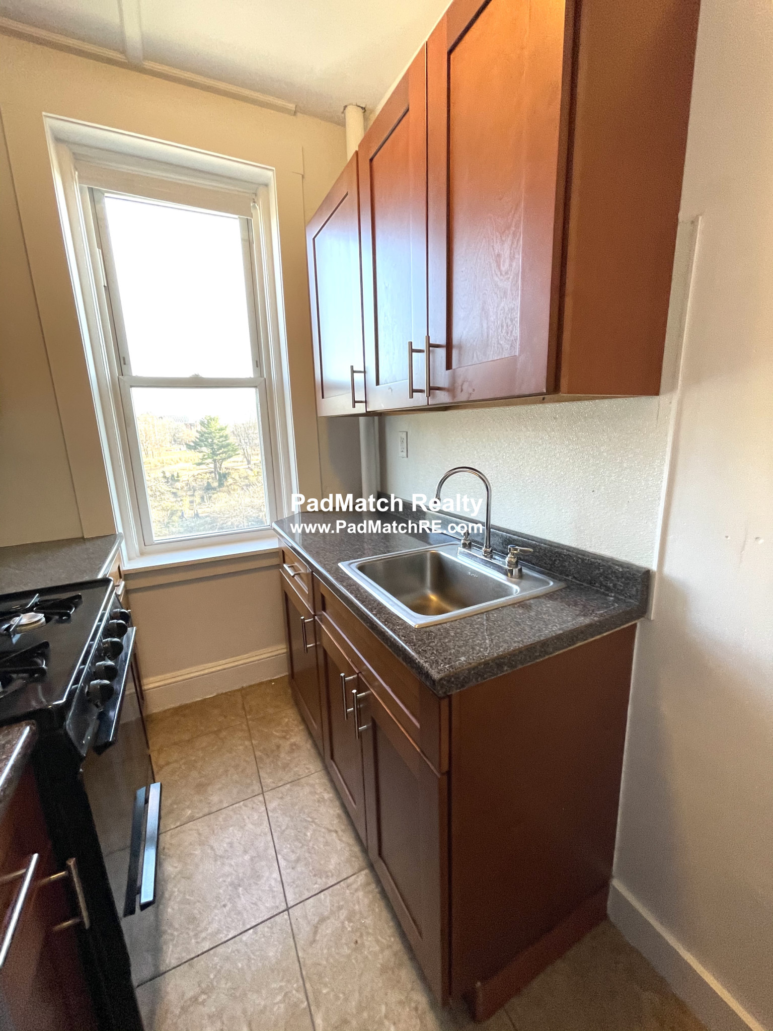 1179 Boylston St, Fenway