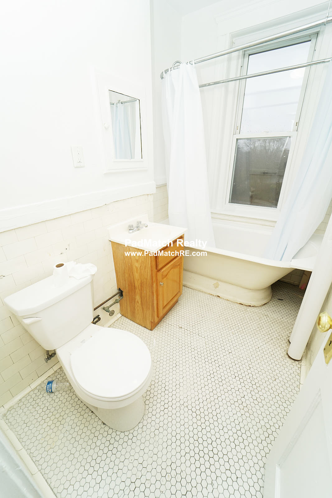 1175 Boylston St, Fenway