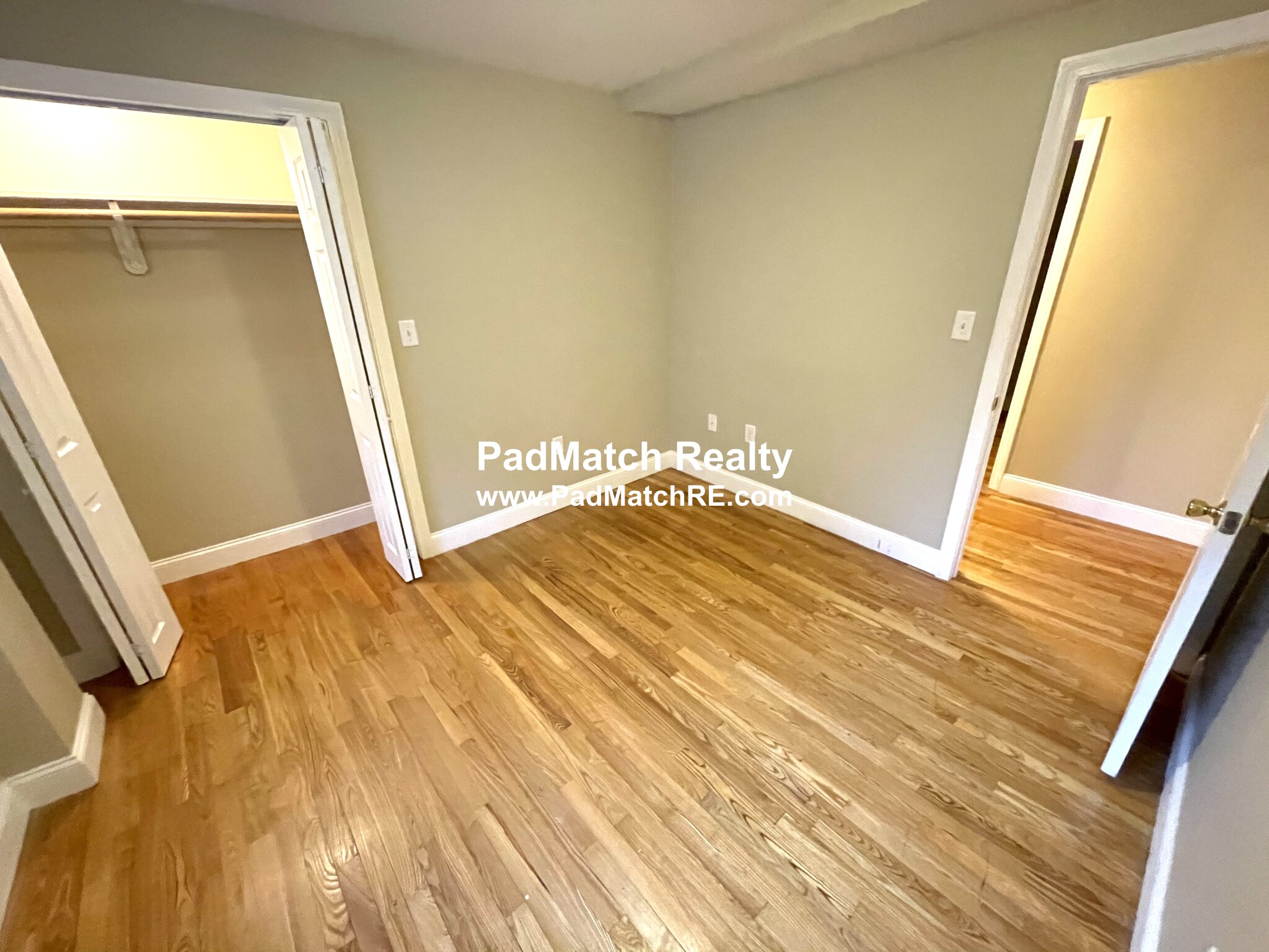 57 Day St, Jamaica Plain