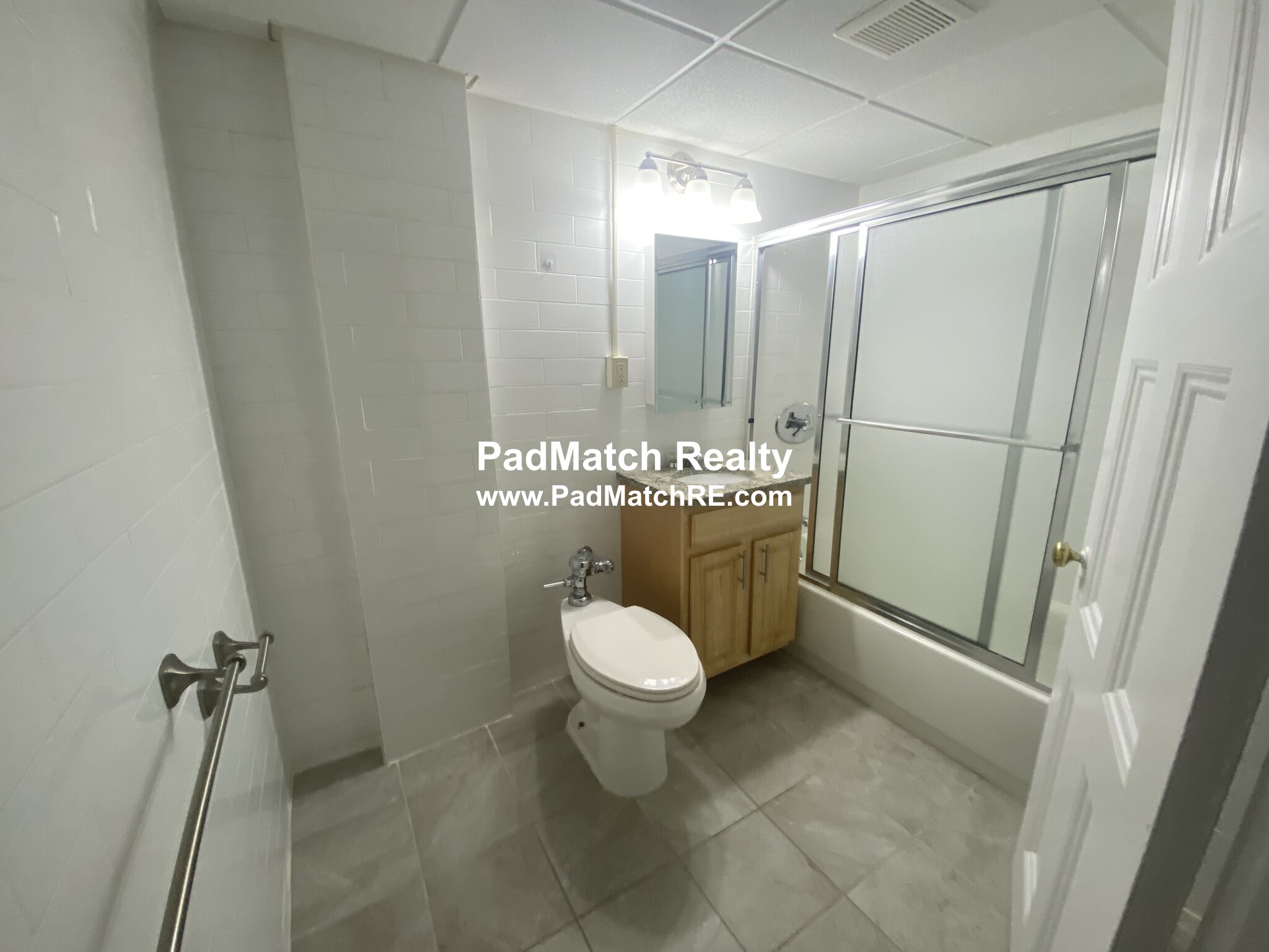 Photo 2 of 62 Boylston St. Unit 512