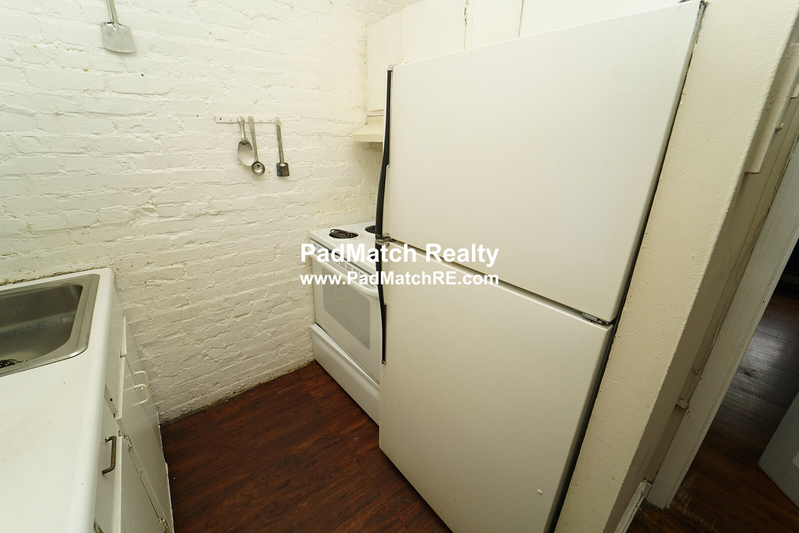 894 Huntington Ave, Mission Hill