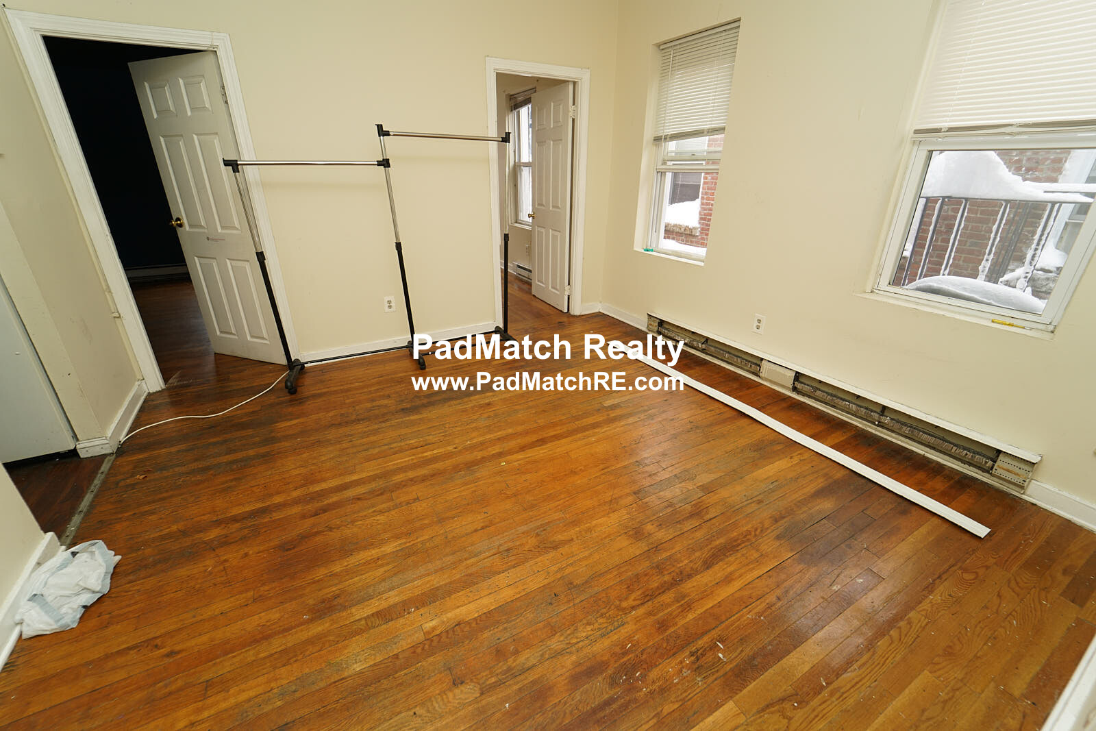 894 Huntington Ave, Mission Hill