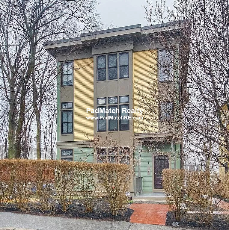 Photos of apartment on Ellis St.,Boston MA 02119