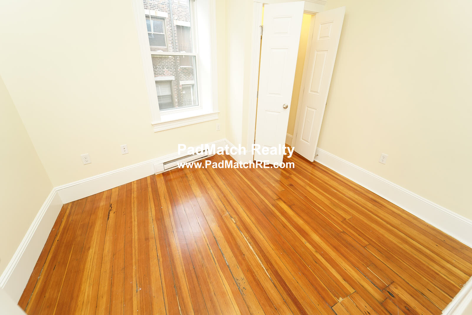 887 Huntington Ave, Mission Hill