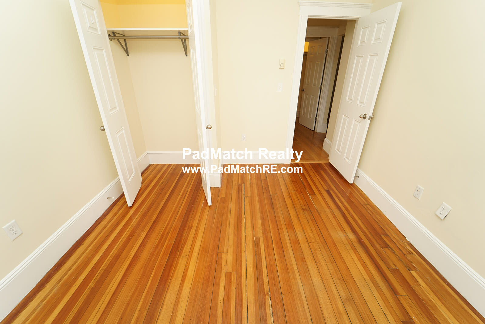 887 Huntington Ave, Mission Hill