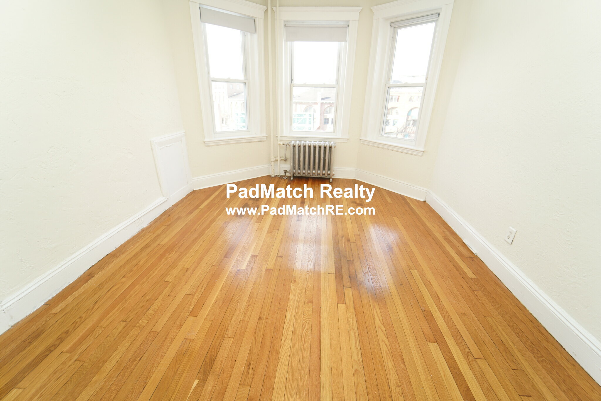 1171 Boylston St, Fenway