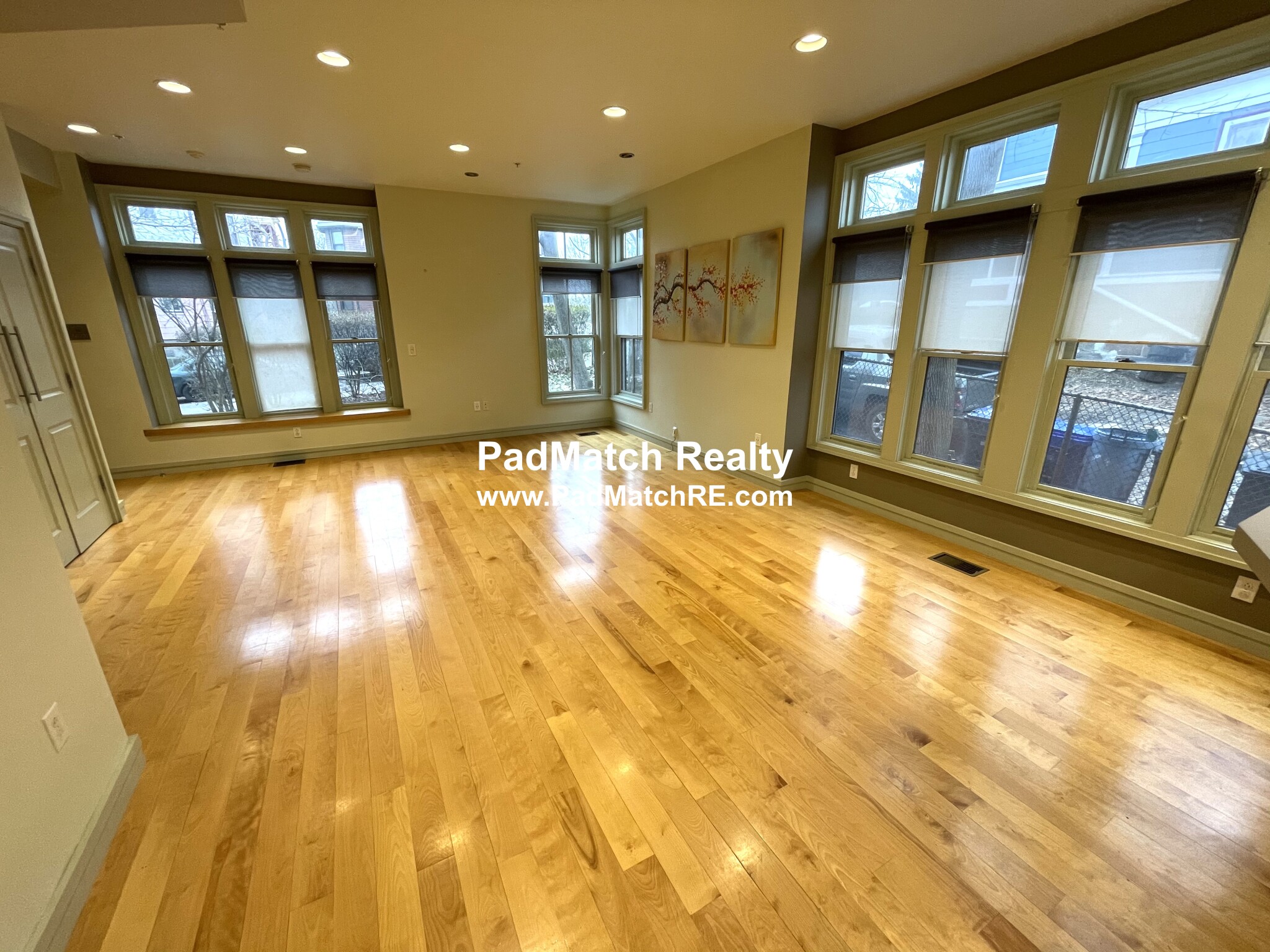 Photos of apartment on Copeland St.,Boston MA 02119