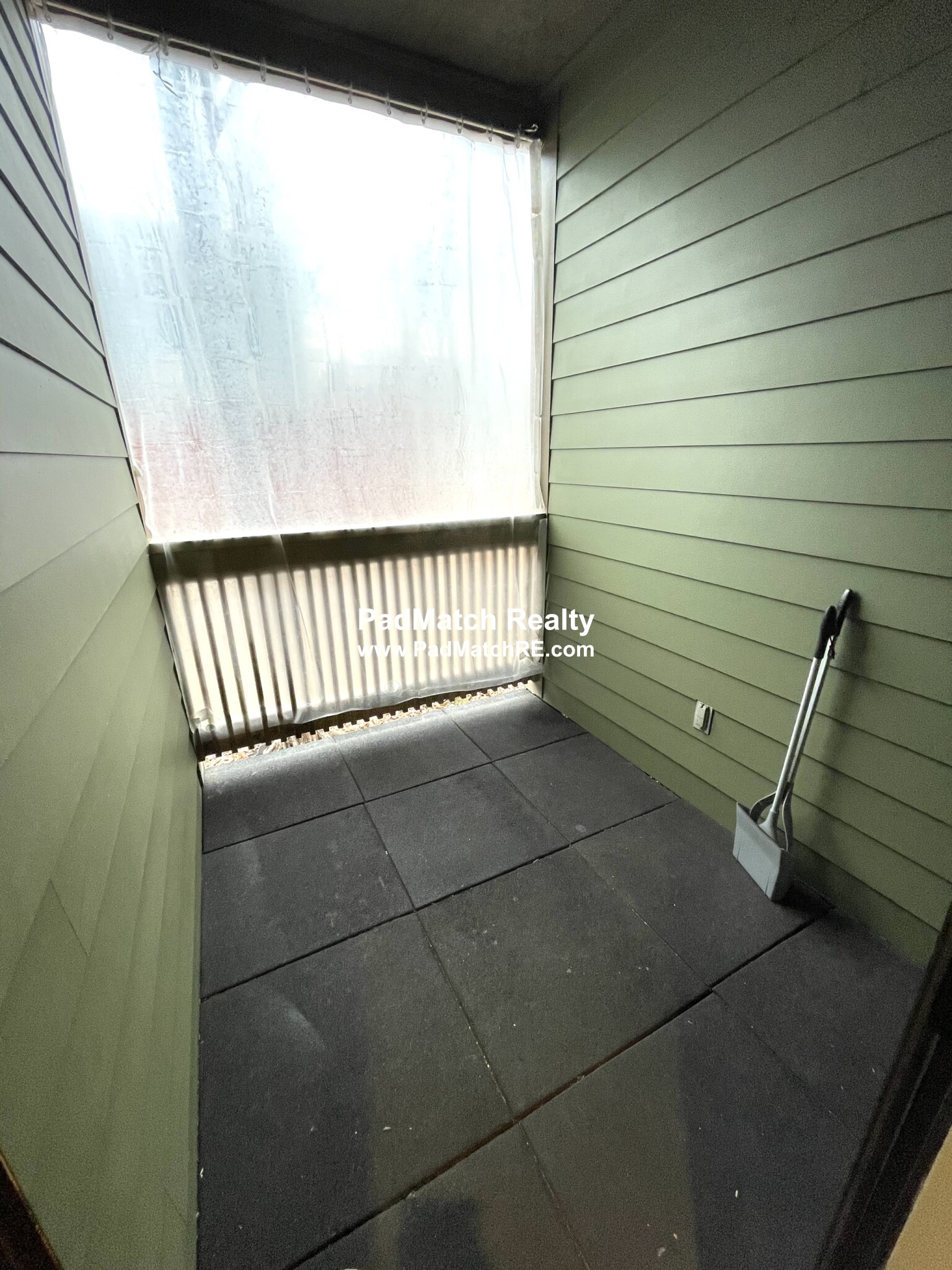 Photos of apartment on Ellis St.,Boston MA 02119