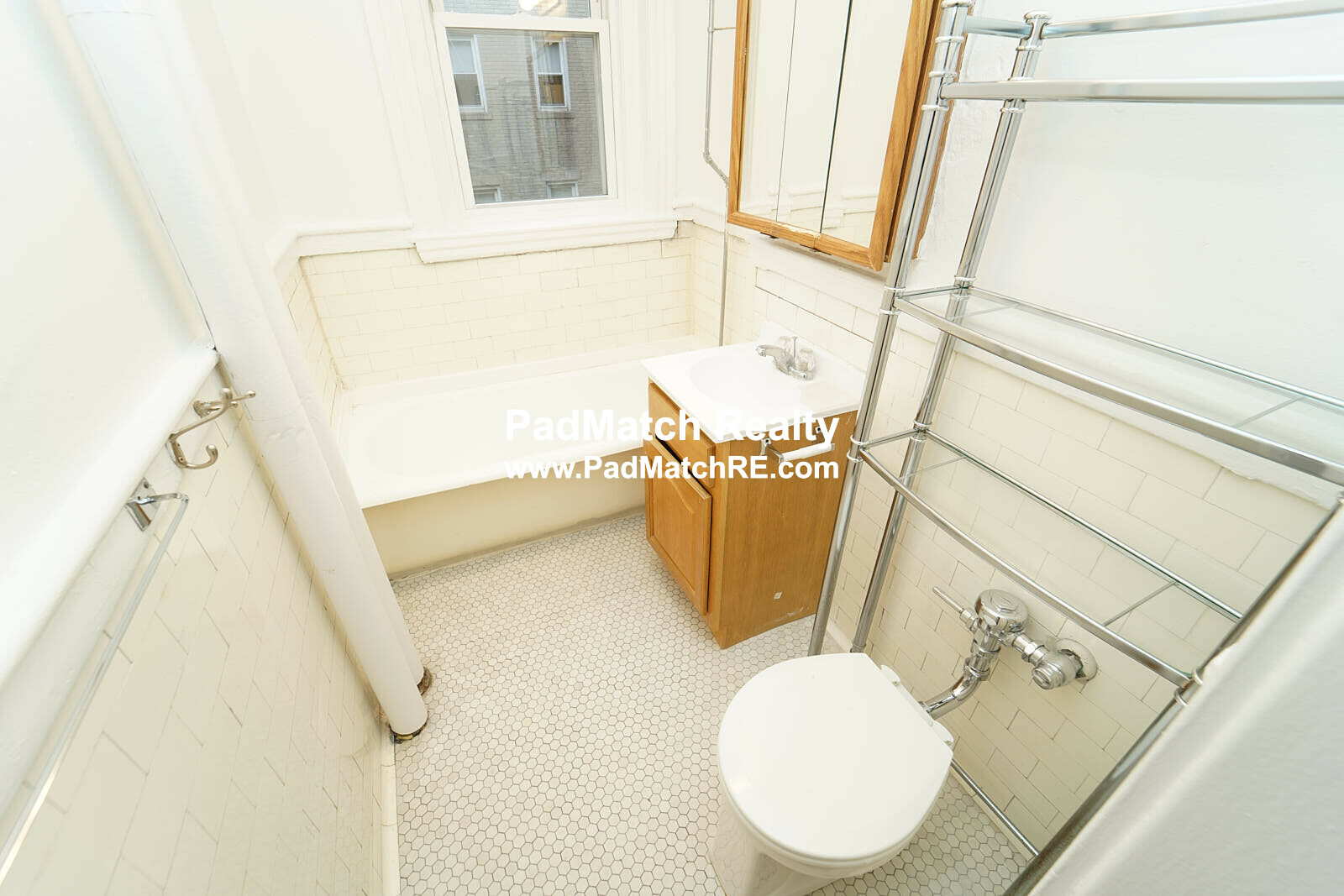 1185 Boylston St, Fenway