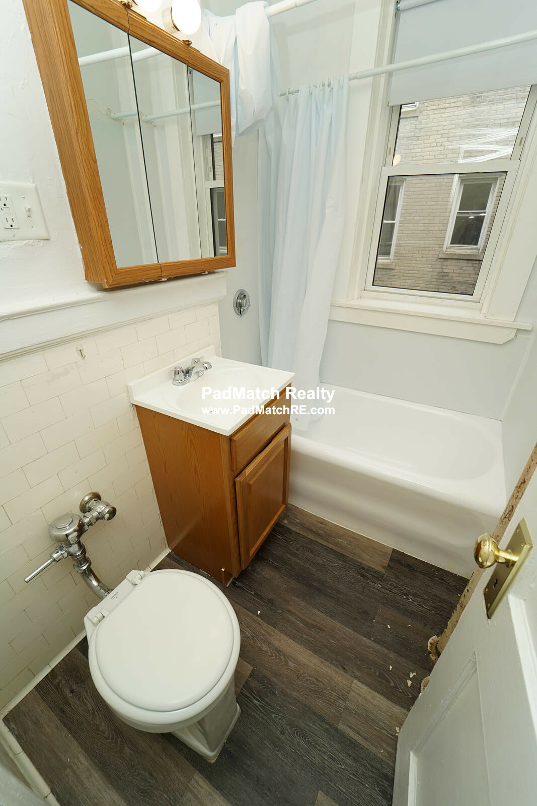 1171 Boylston St, Fenway