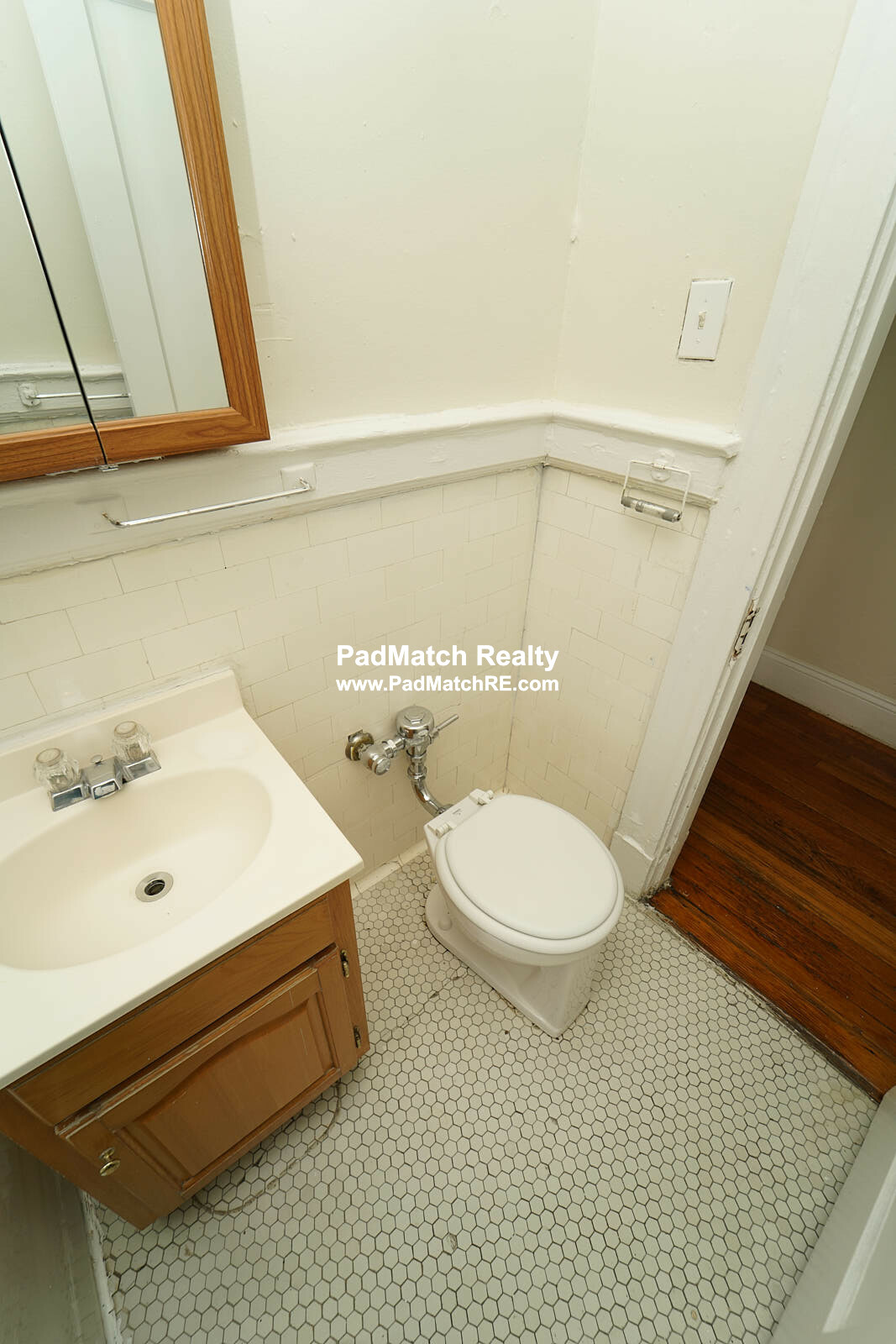 1167 Boylston St, Fenway