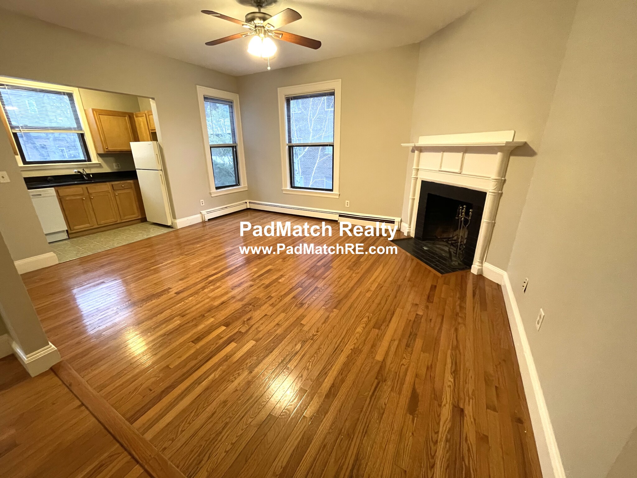 2 bed, 1 bath apartment for rent at 14 Stearns Rd Unit 1, Brookline — photo 2 of 12