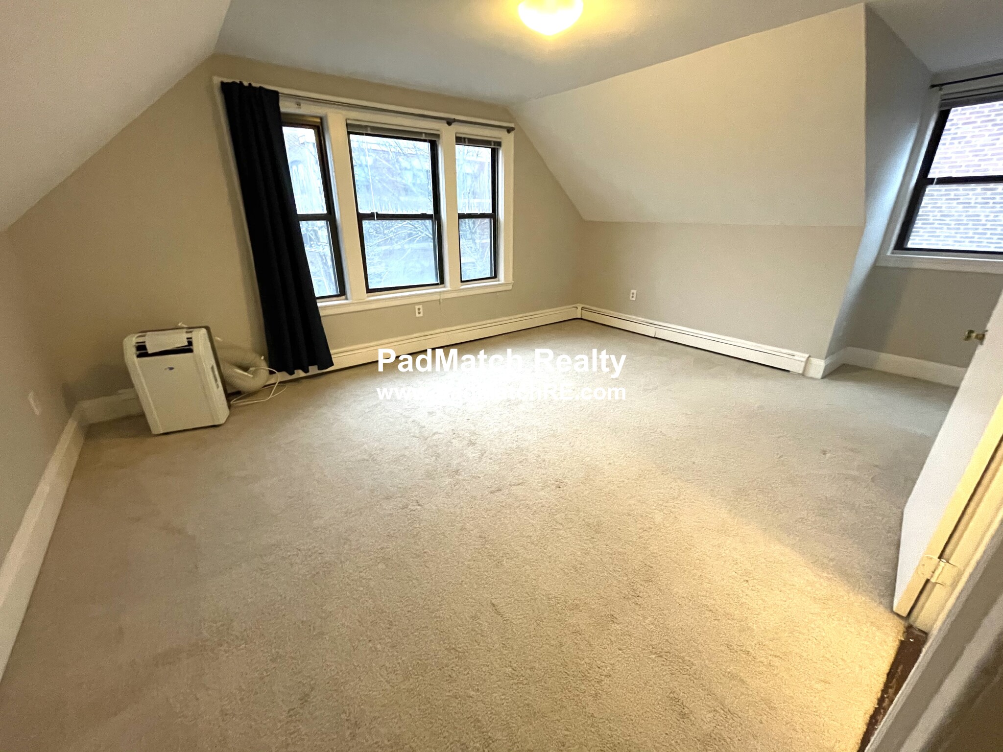 12 Stearns Rd, Coolidge Corner