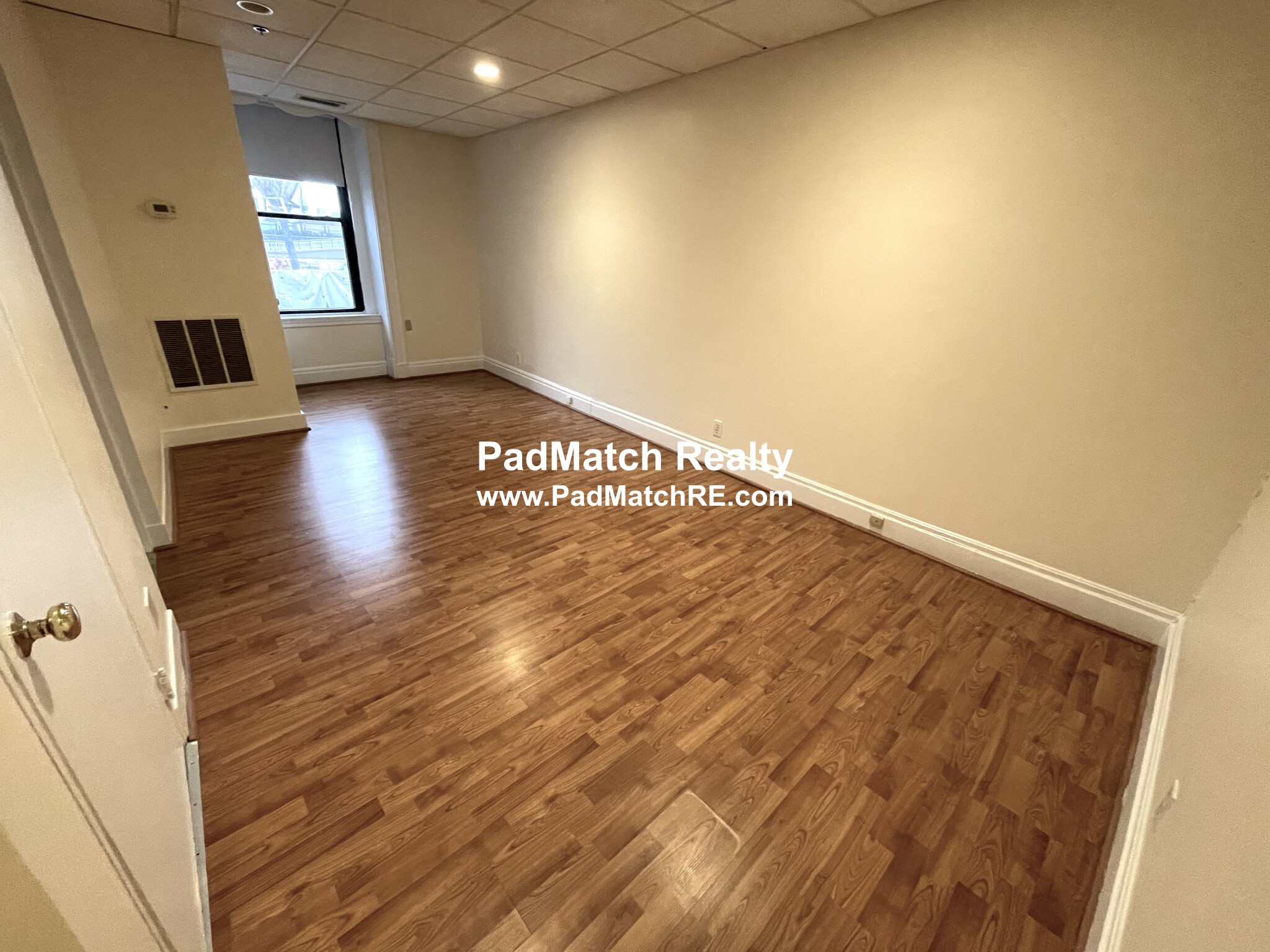 62 Boylston St, Downtown