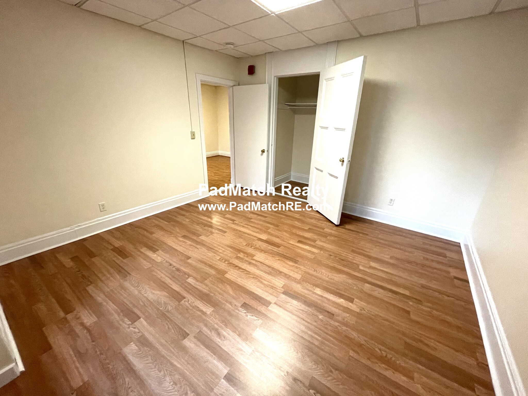 62 Boylston St, Downtown