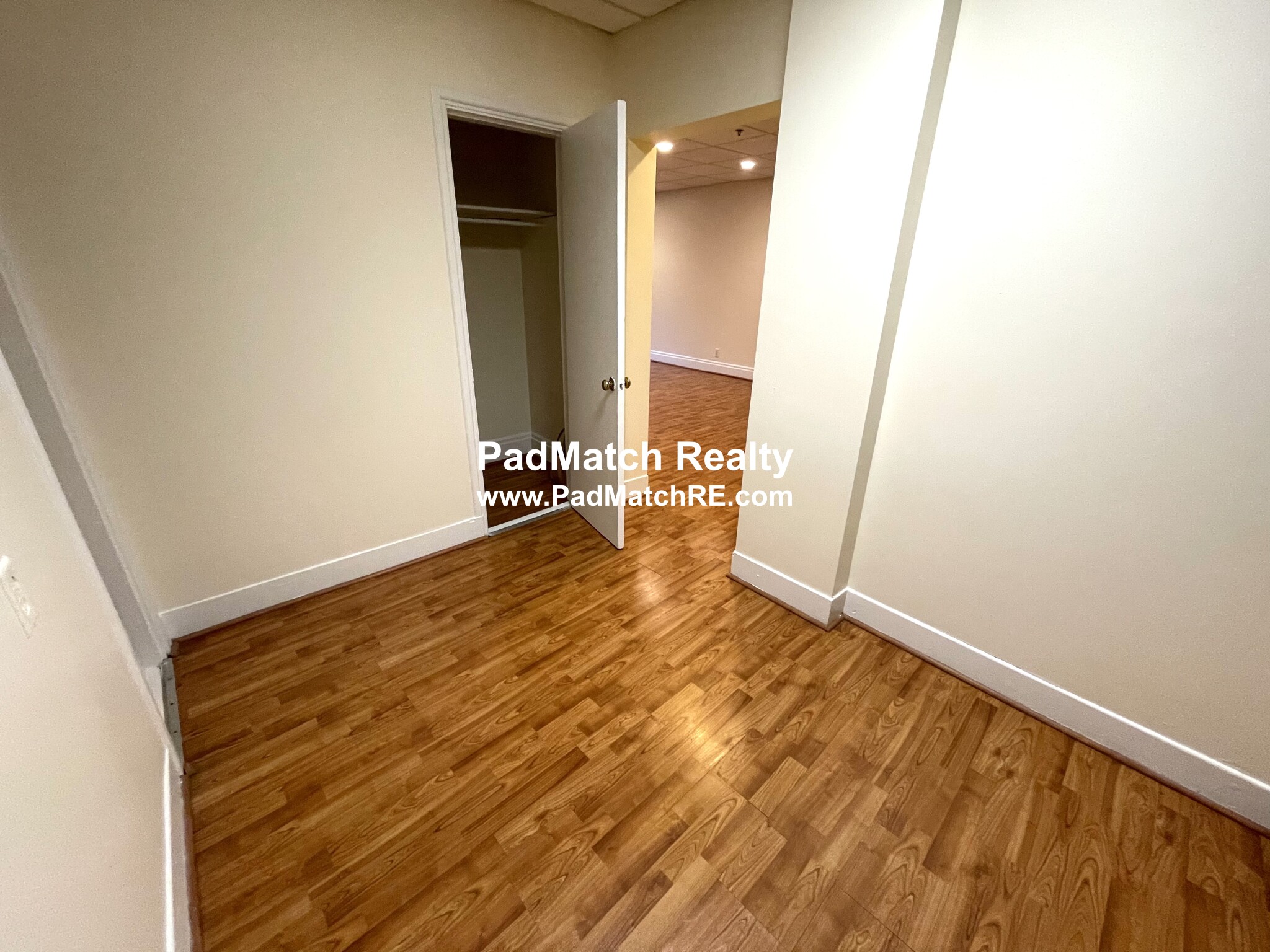 62 Boylston St, Downtown